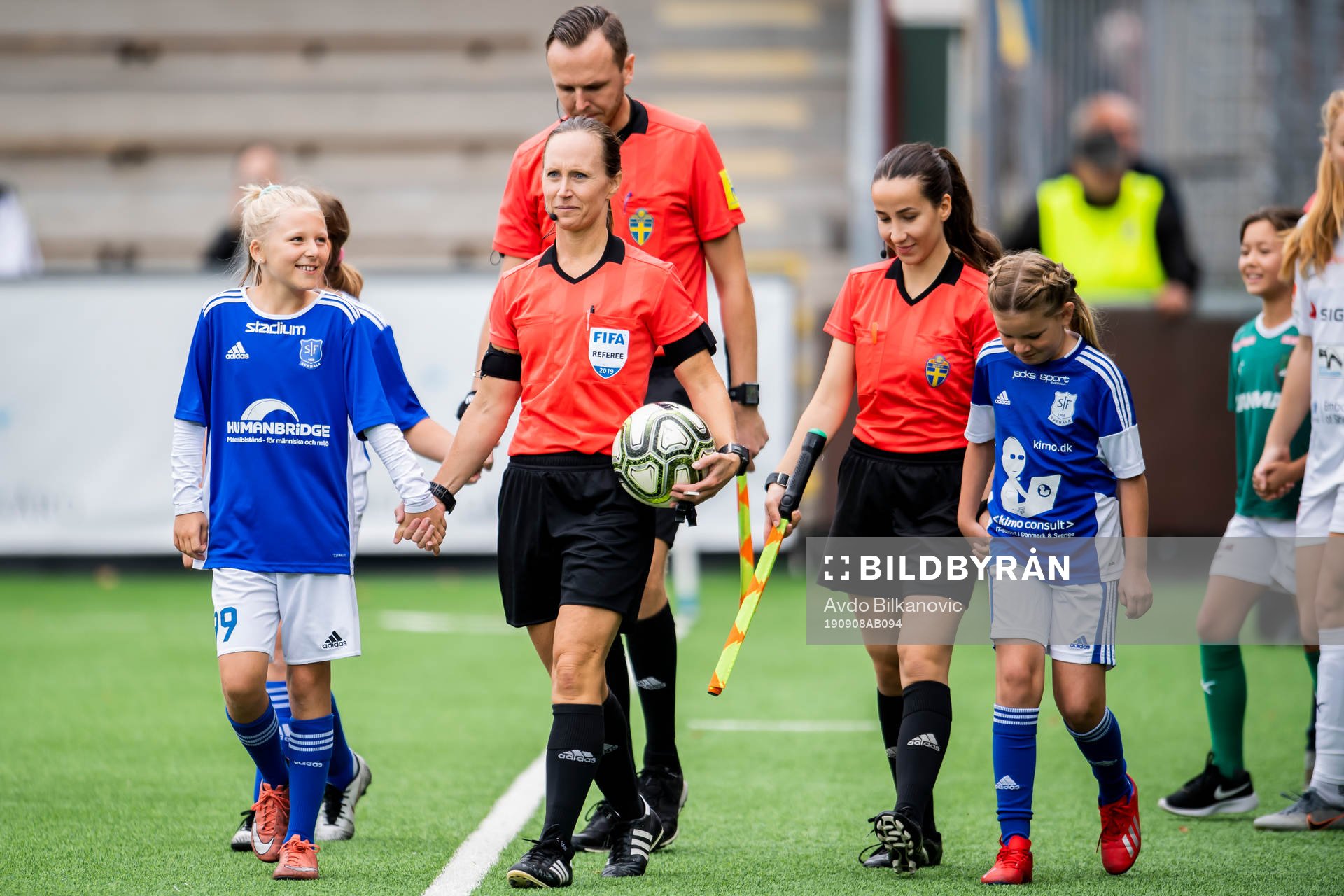 Domare Pernilla Larsson, assisterande domare Emil Persson