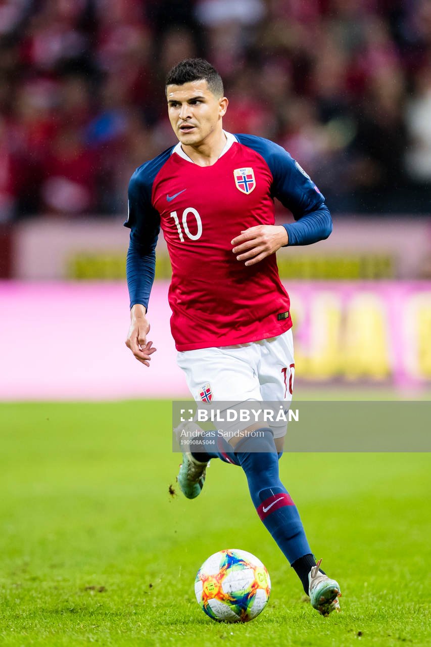 Tarik Elyounoussi of Norway