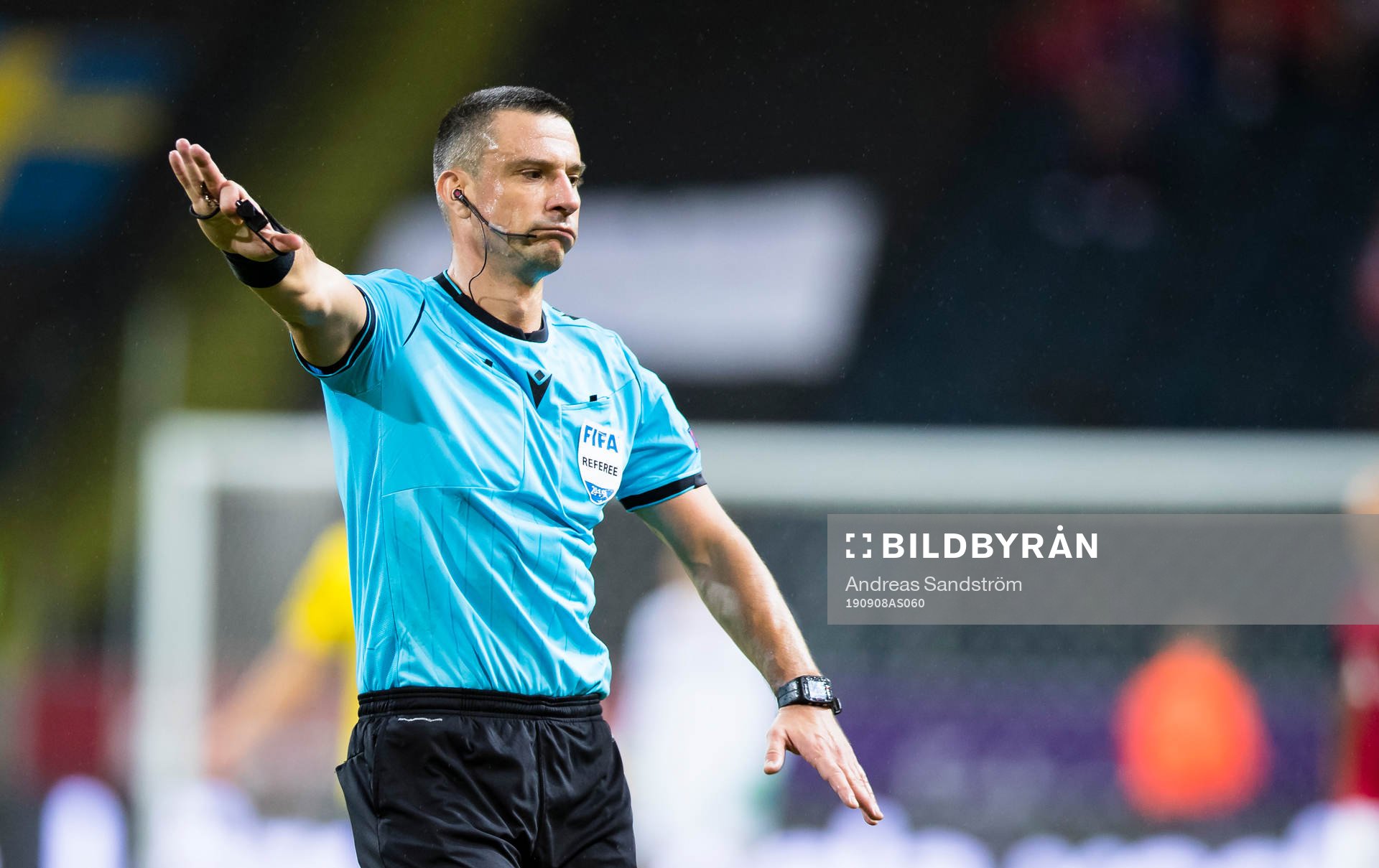 Referee Slavko Vincic