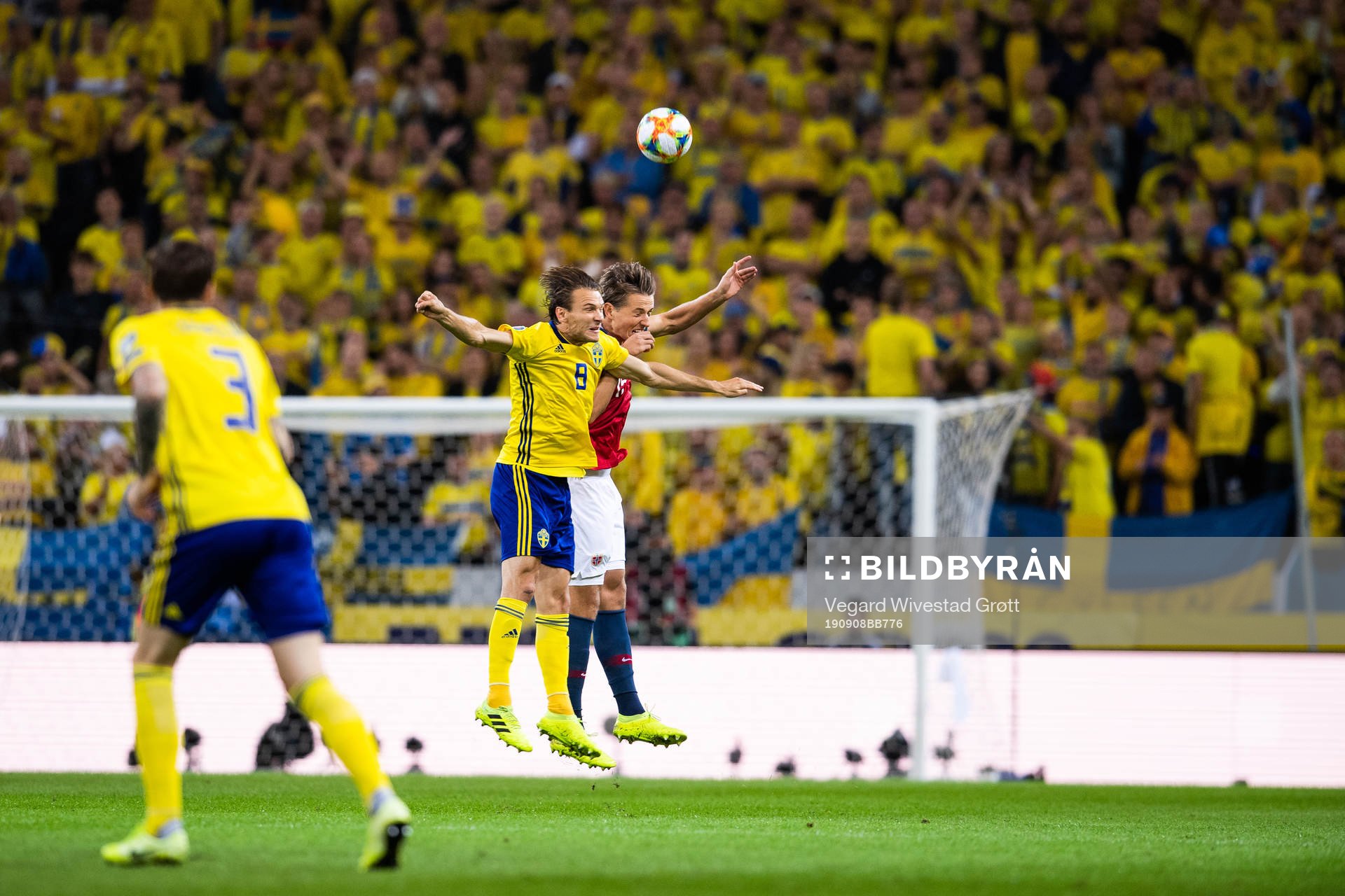 Albin Ekdal of Sweden and Sander Berge of Norway compete
