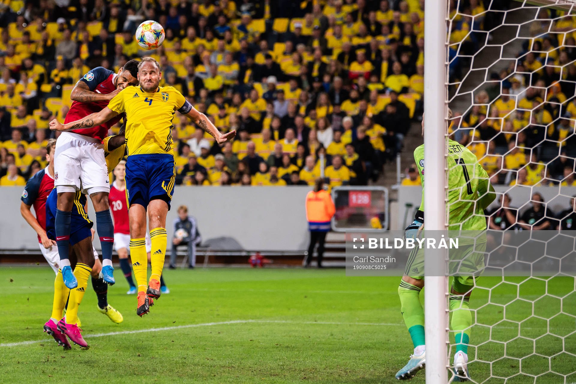 Joshua King of Norway and Andreas Granqvist of Sweden