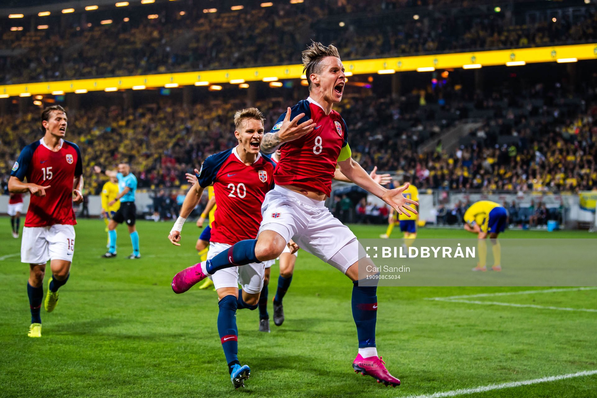 Stefan Johansen of Norway celebrates