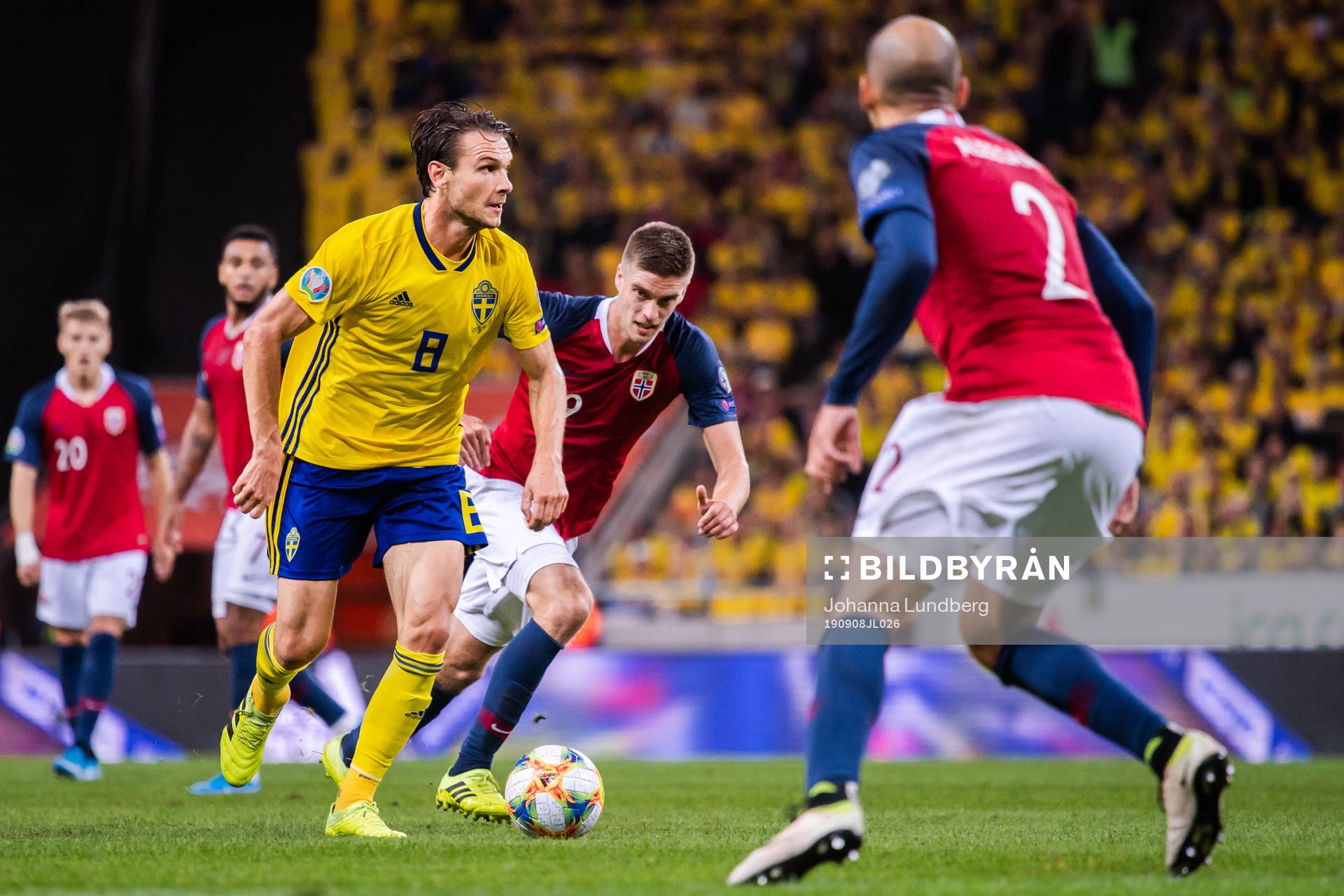 Albin Ekdal of Sweden and Markus Henriksen of Norway