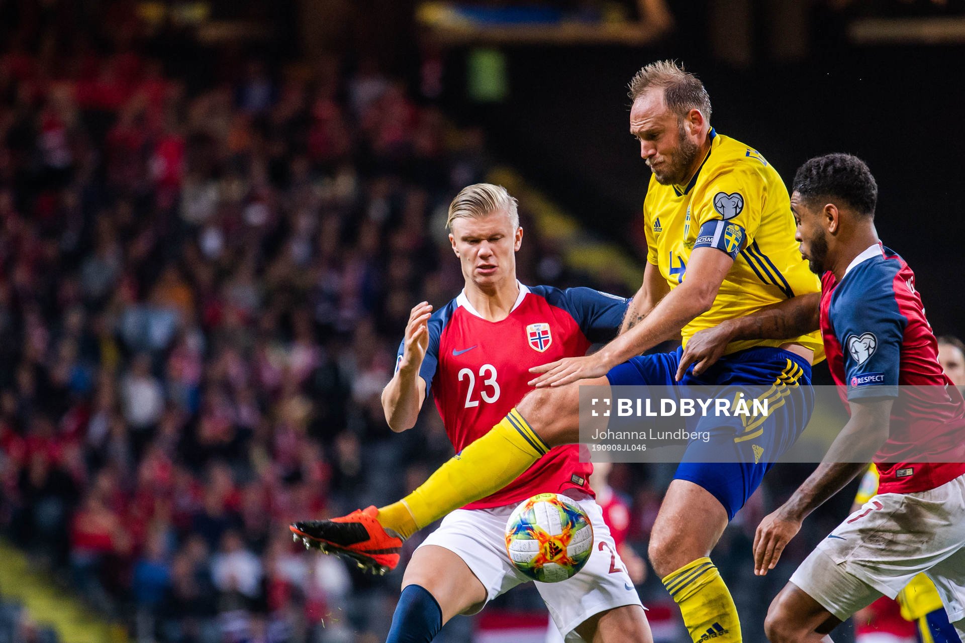 Andreas Granqvist of Sweden against Erling Braut Haaland