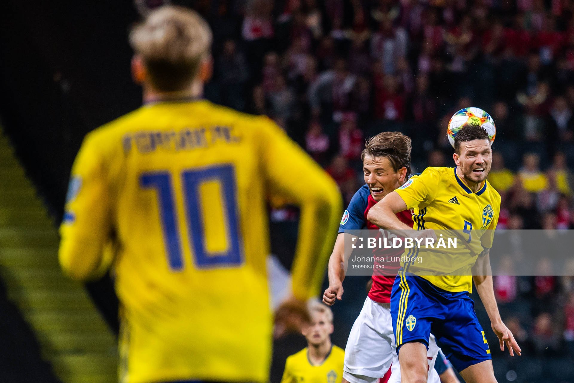 Sander Berge of Norway and Marcus Berg of Sweden
