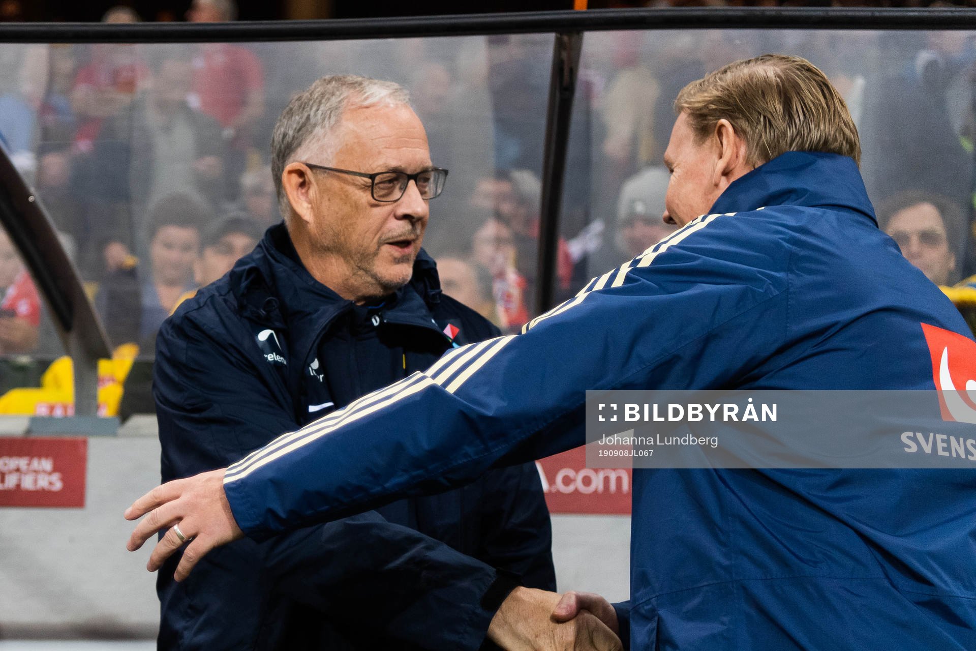 Lars Lagerbäck, head coach of Norway greets Peter