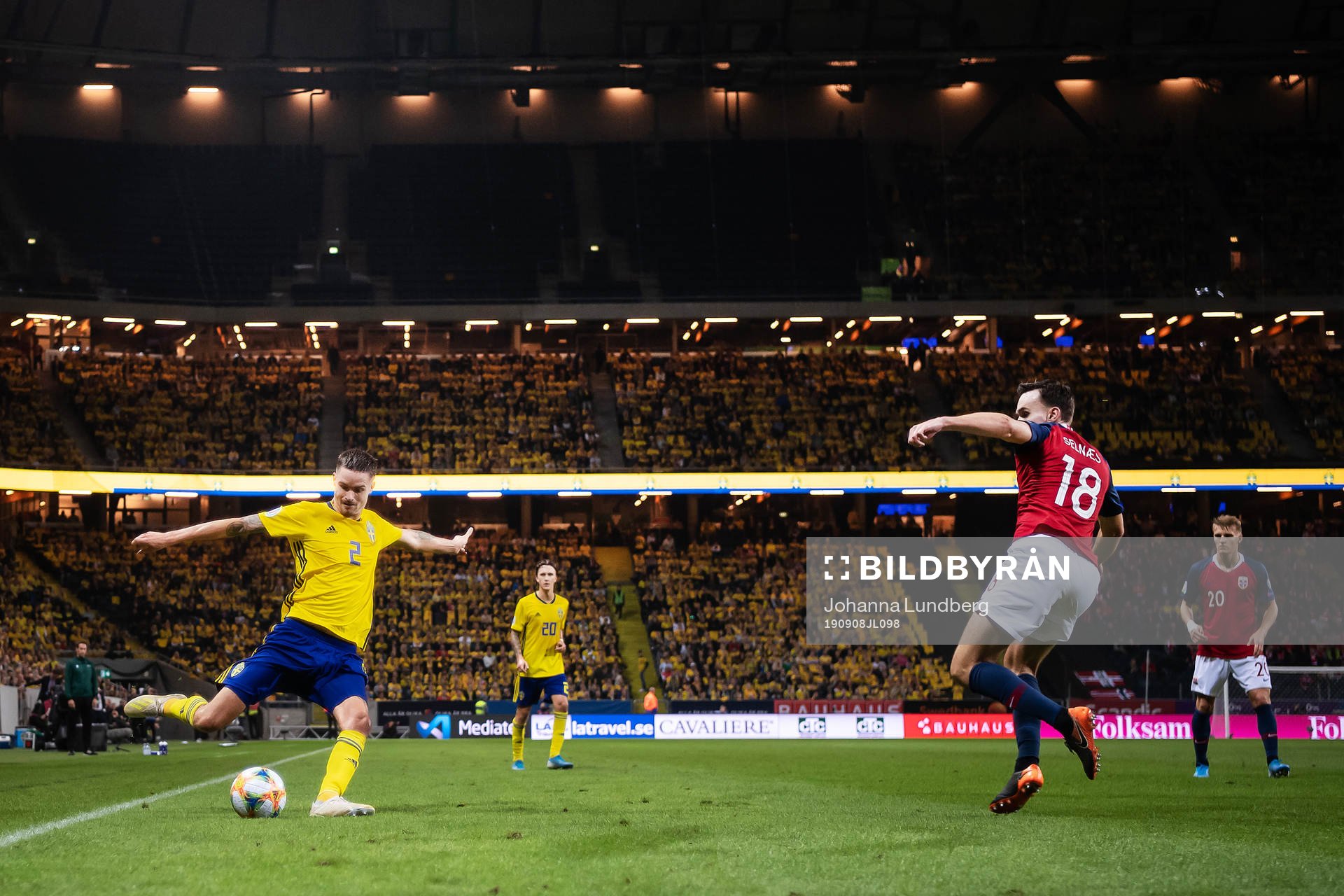 Mikael Lustig of Sweden