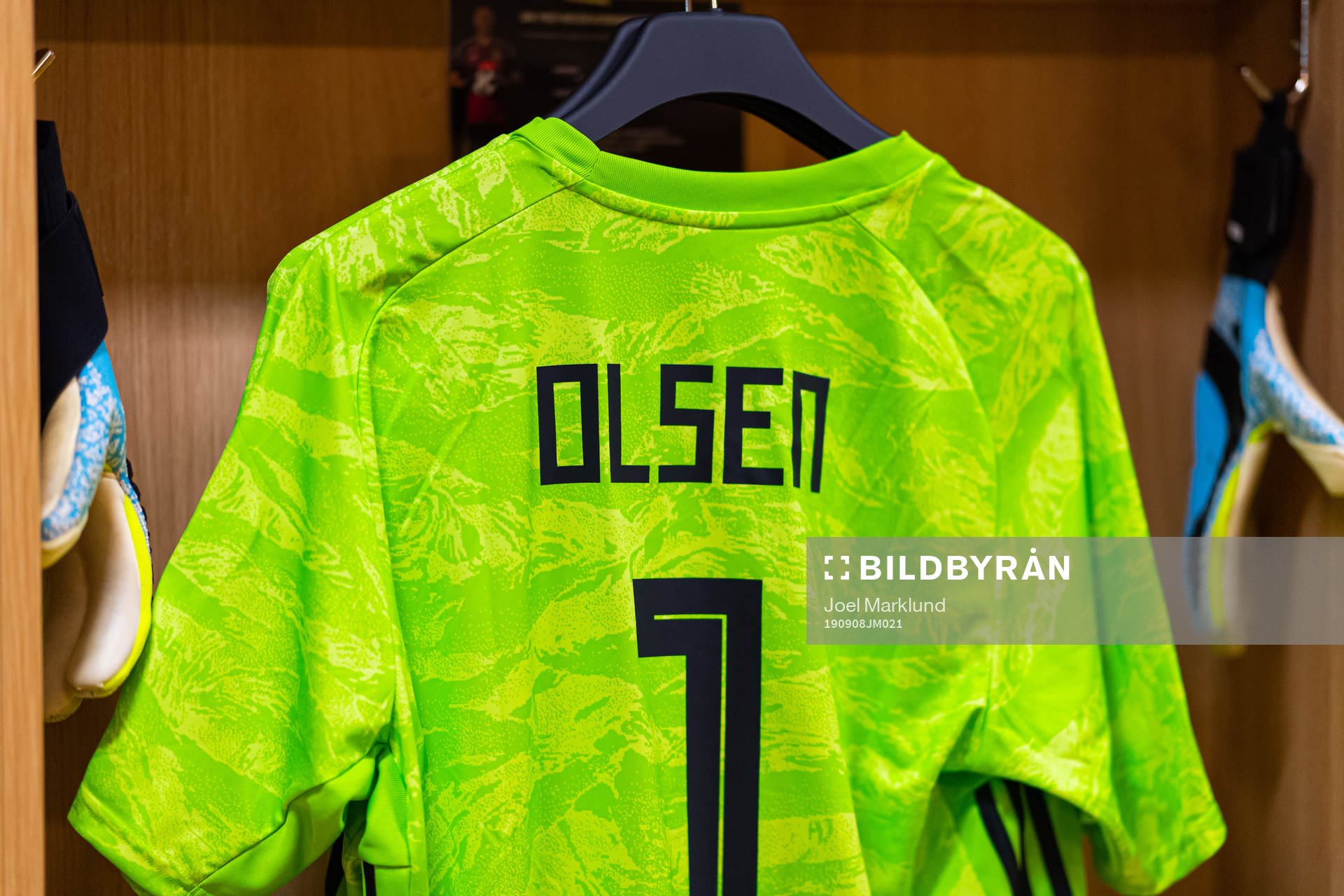 Jersey of Robin Olsen in the Swedish dressing room
