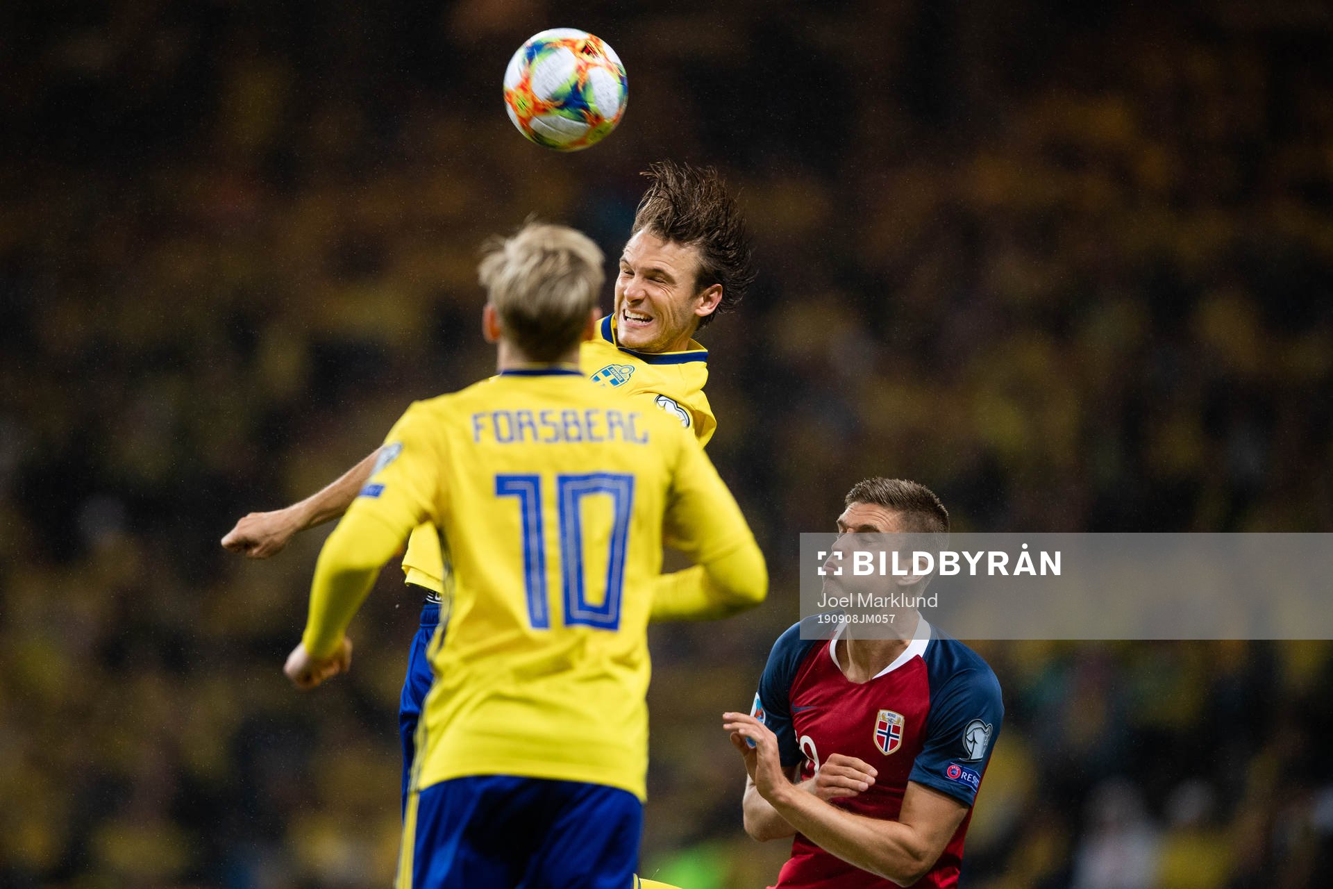 Albin Ekdal of Sweden and Markus Henriksen of Norway