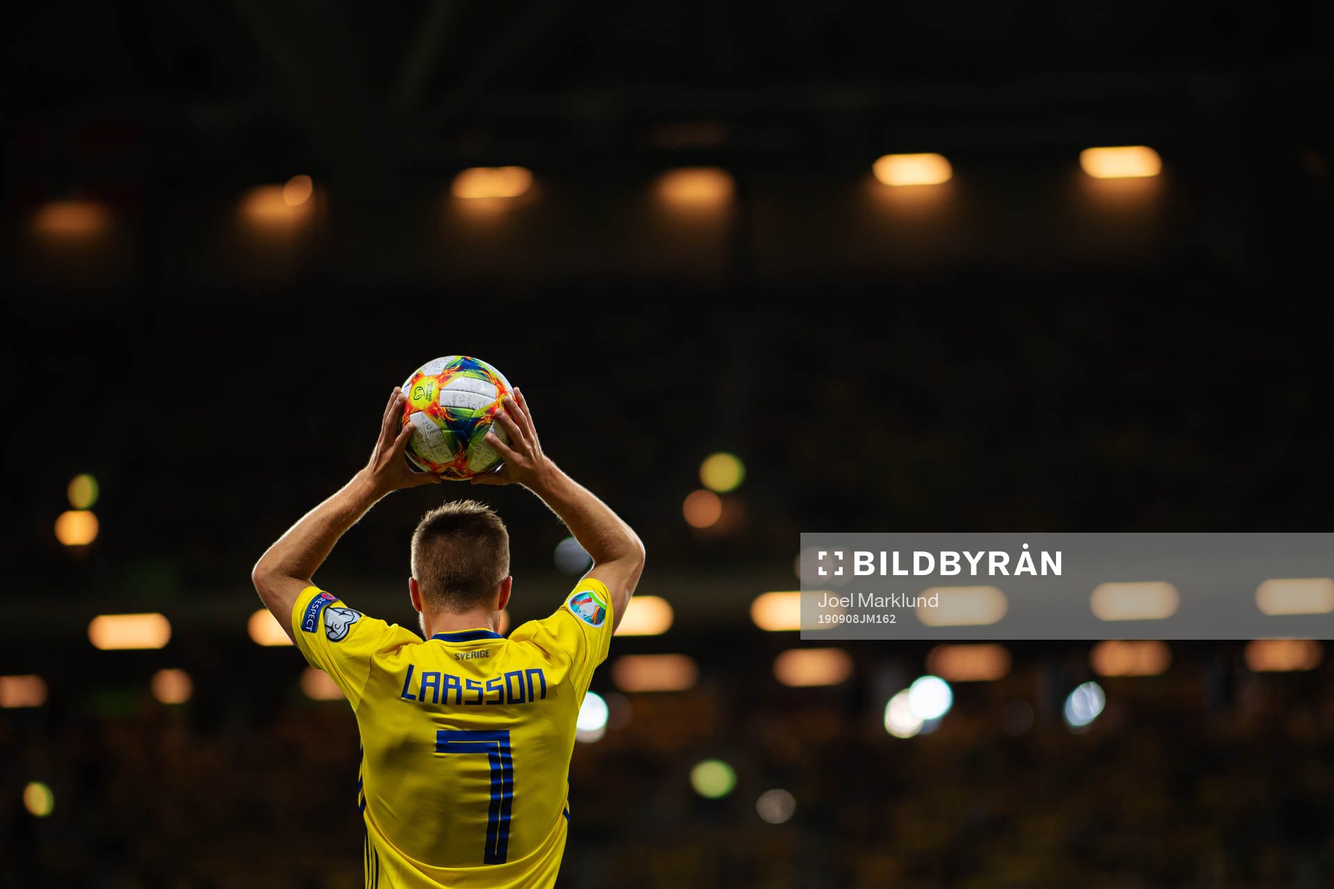 Sebastian Larsson of Sweden prepares to make a throw in