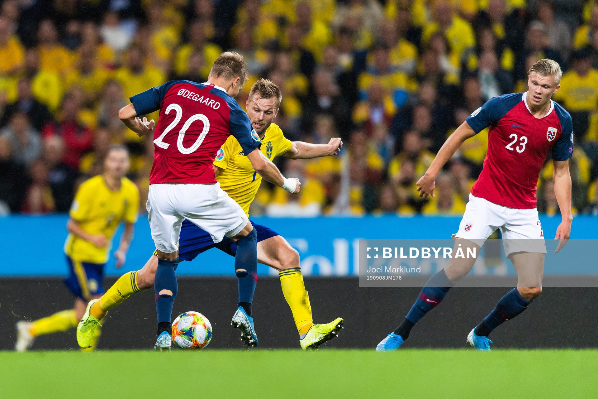 Martin Ødegaard and Erling Braut Haaland against Sebastian