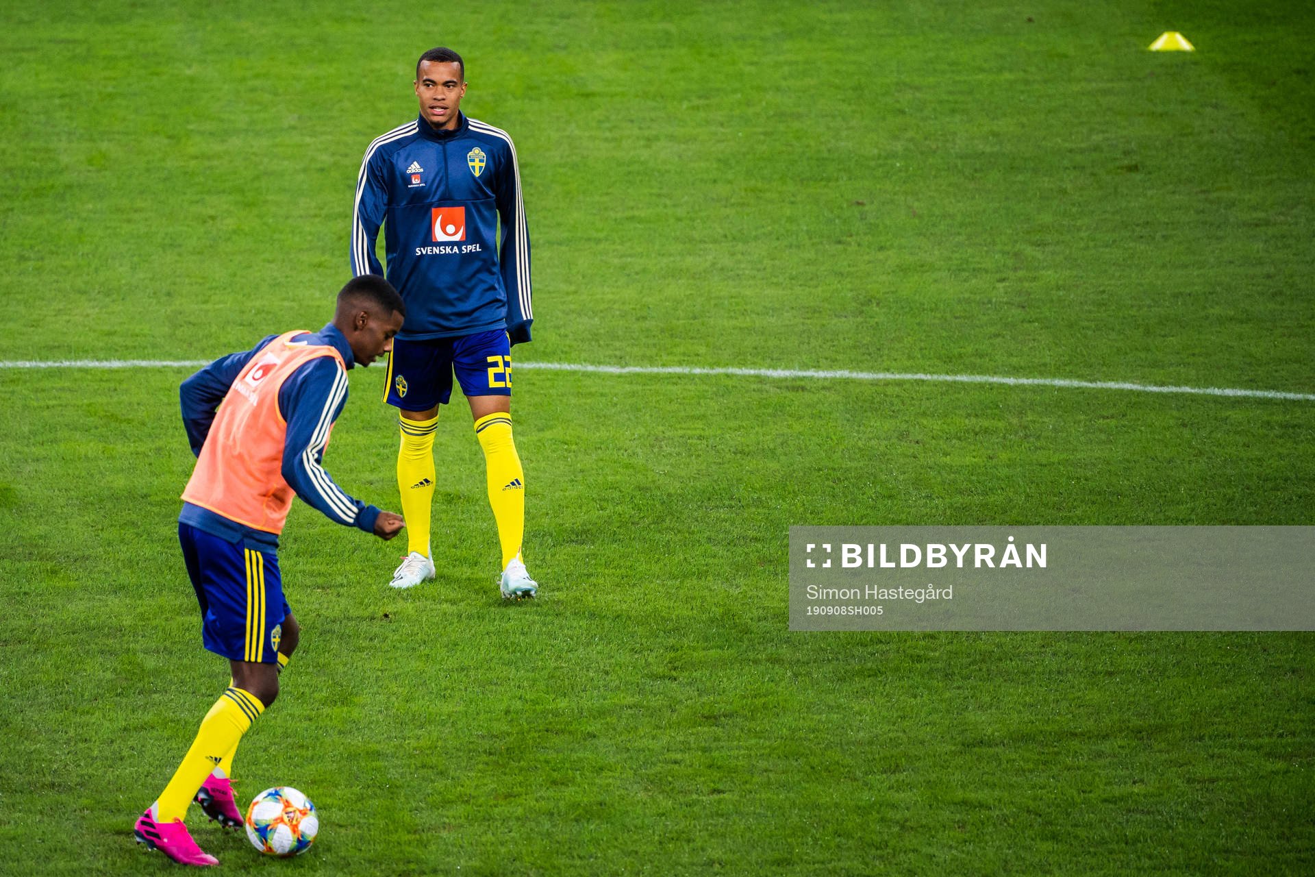 Alexander Isak and Robin Quaison of Sweden