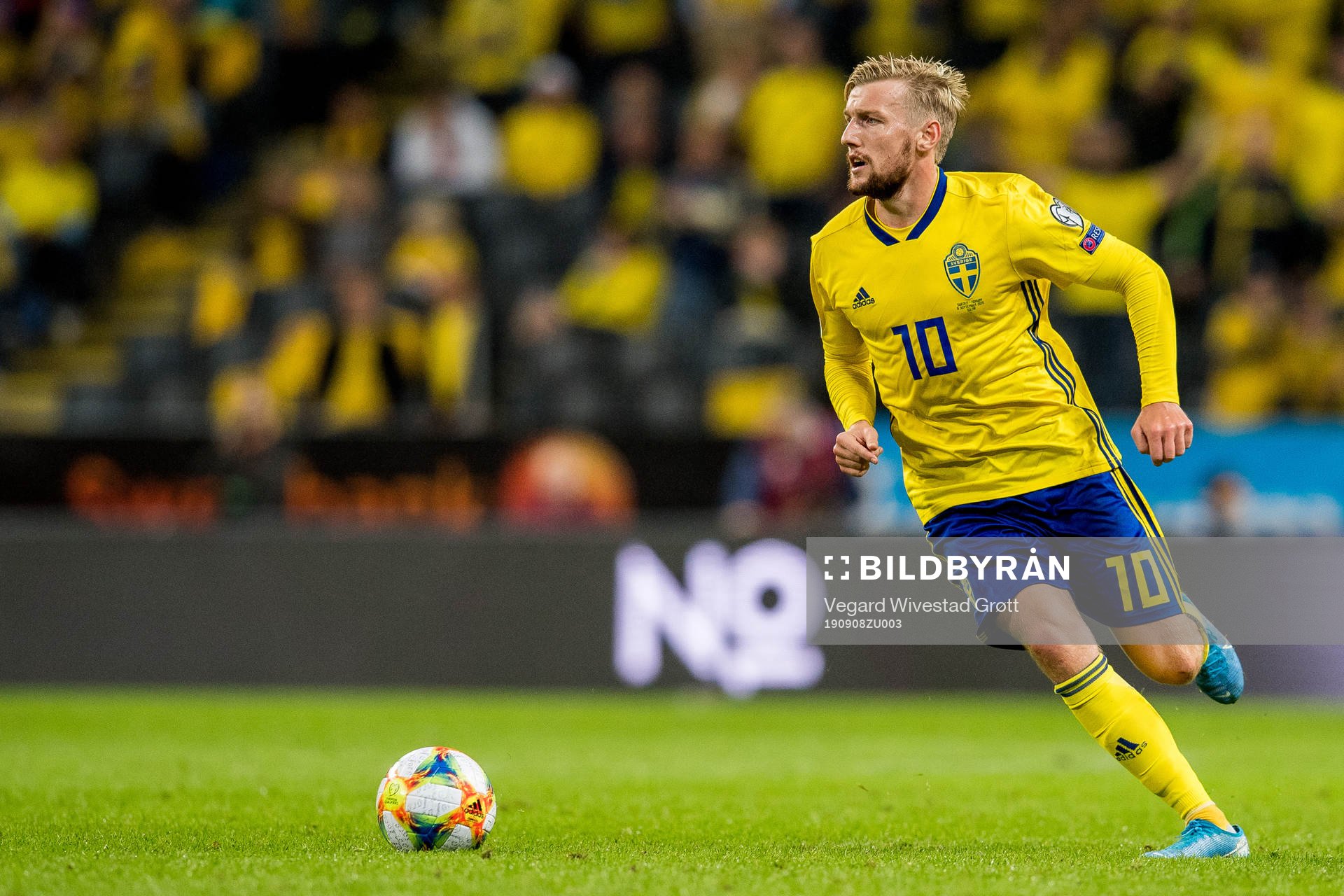 Emil Forsberg of Sweden