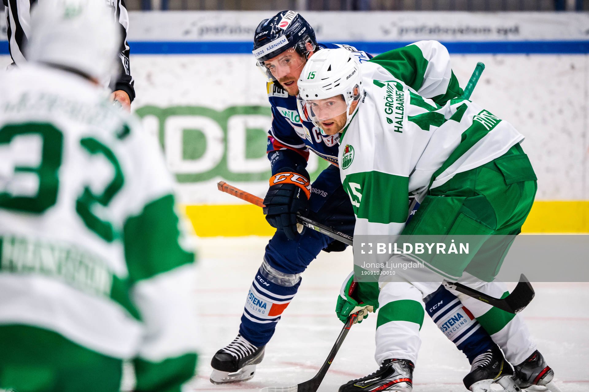 Växjös Erik Josefsson och Rögles Simon Ryfors