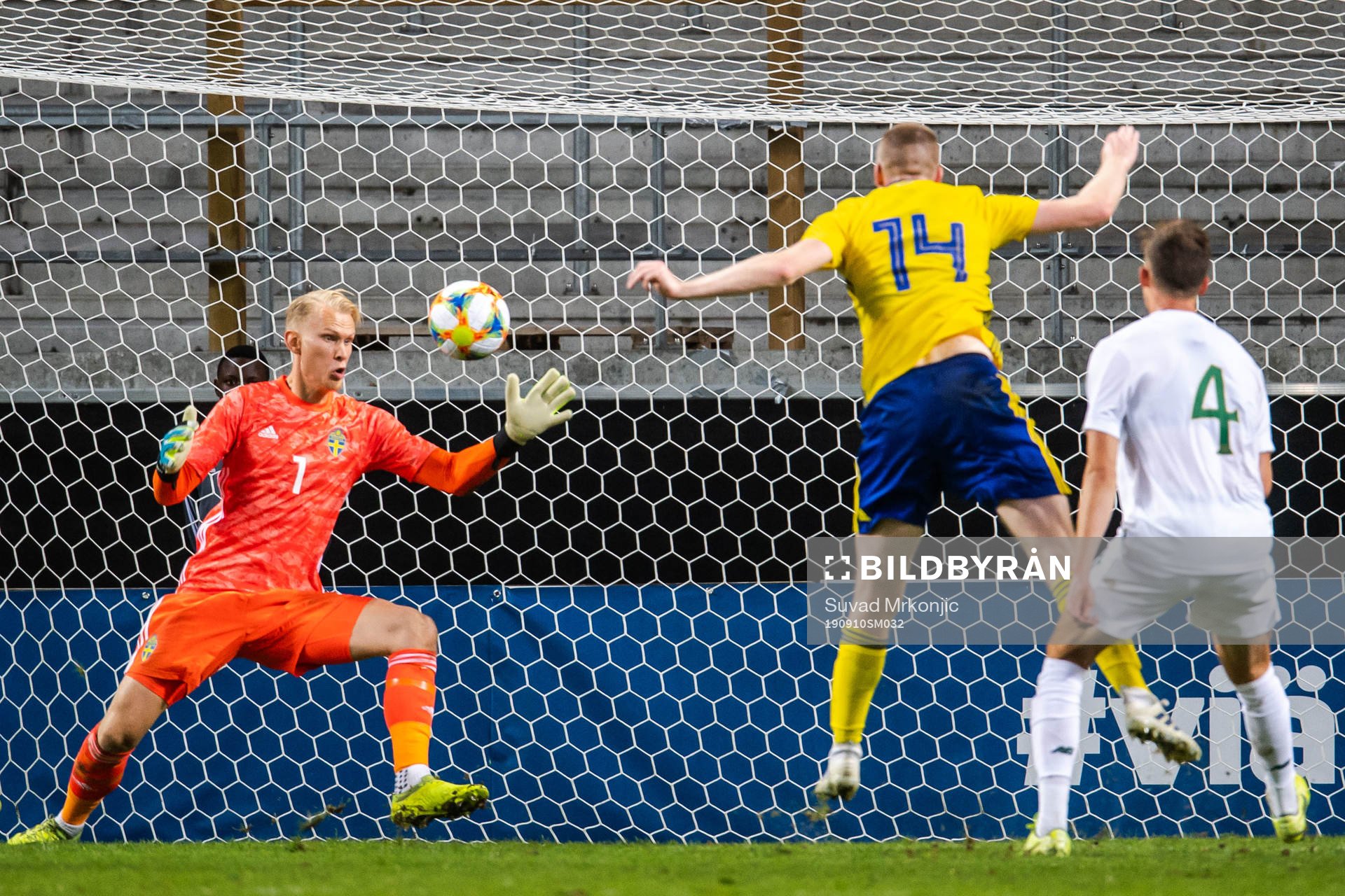 Conor Masterson of Ireland scores 1-1 behind goalkeeper Pontus Dahlberg of Sweden that was later disallowed during the UEFA European Under-21 Qualifier match between Sweden and Ireland on September 10 2019 in Kalmar.