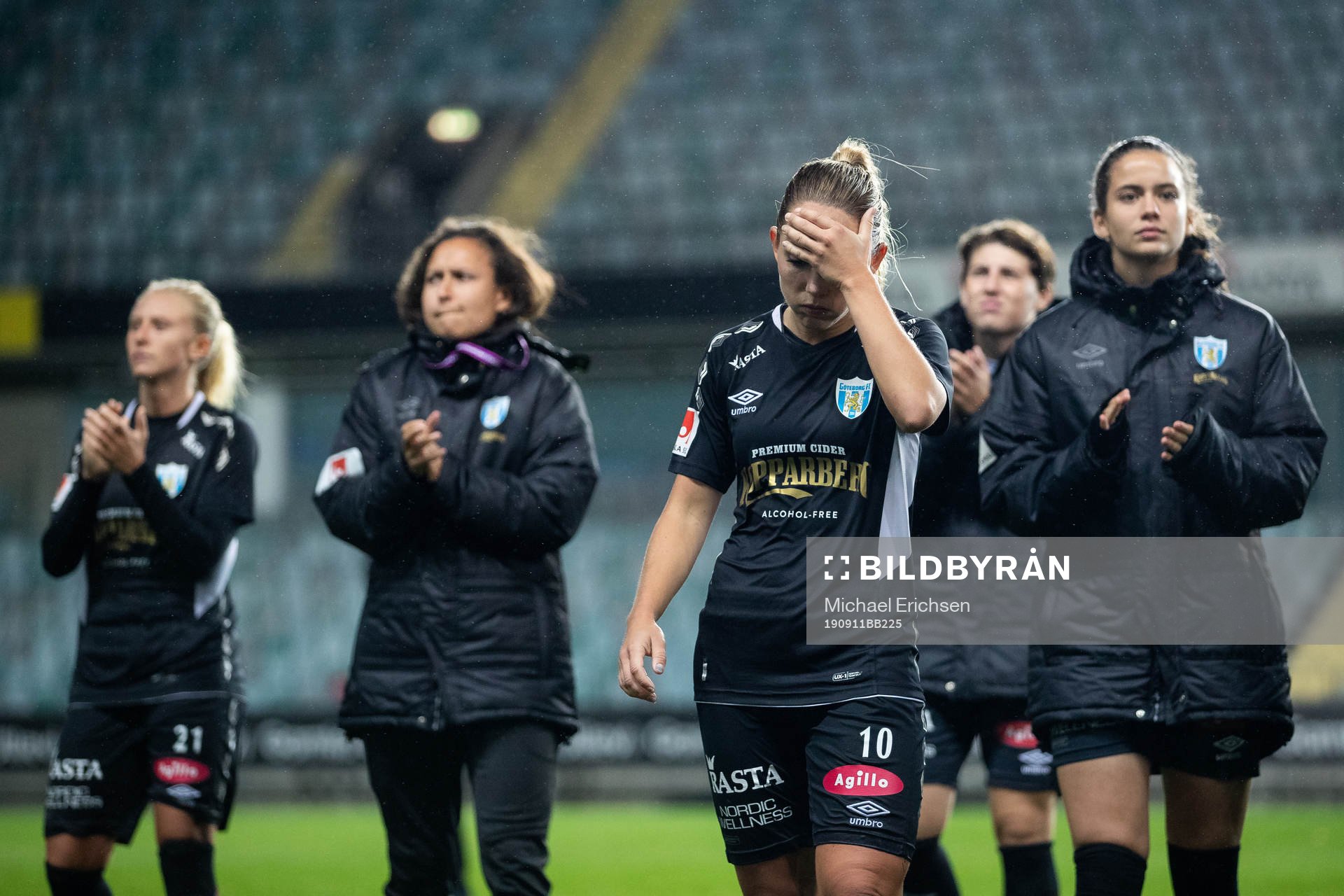 Elin Rubensson of Göteborg look dejected