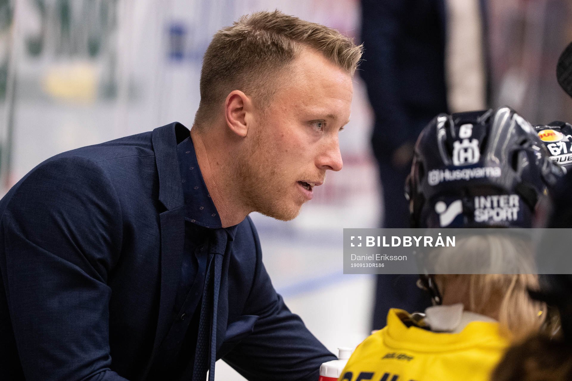 s assisterande tränare Joakim Engström