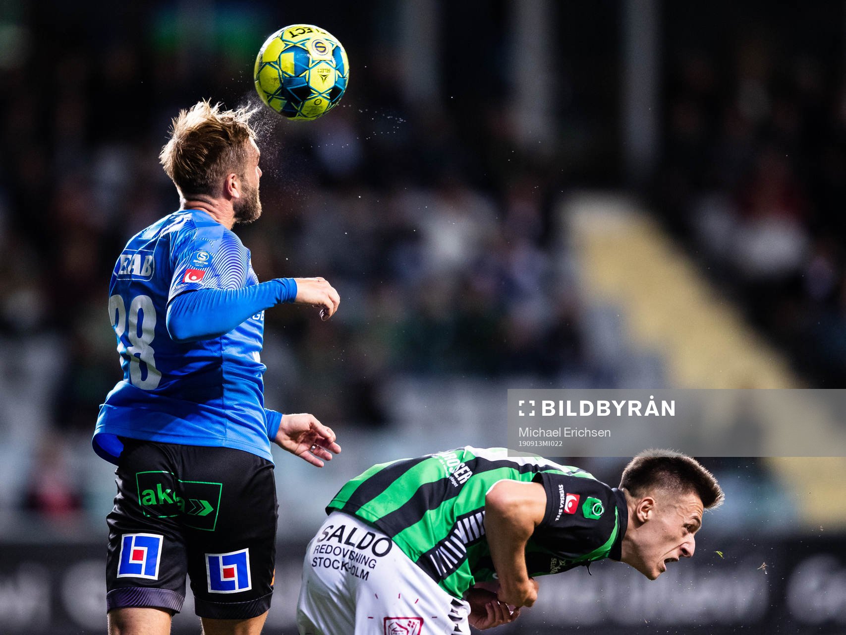 Halmstads Jesper Westerberg vinner en nickduell mot GAIS