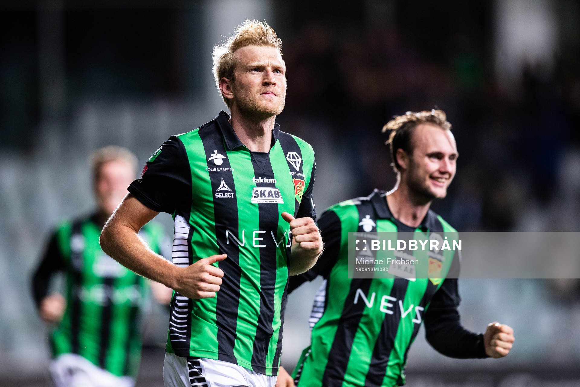 GAIS Carl Elfgren Nyström jublar efter 1-0 under fotbollsmatchen i Superettan mellan GAIS och Halmstad den 13 september 2019 i Göteborg.