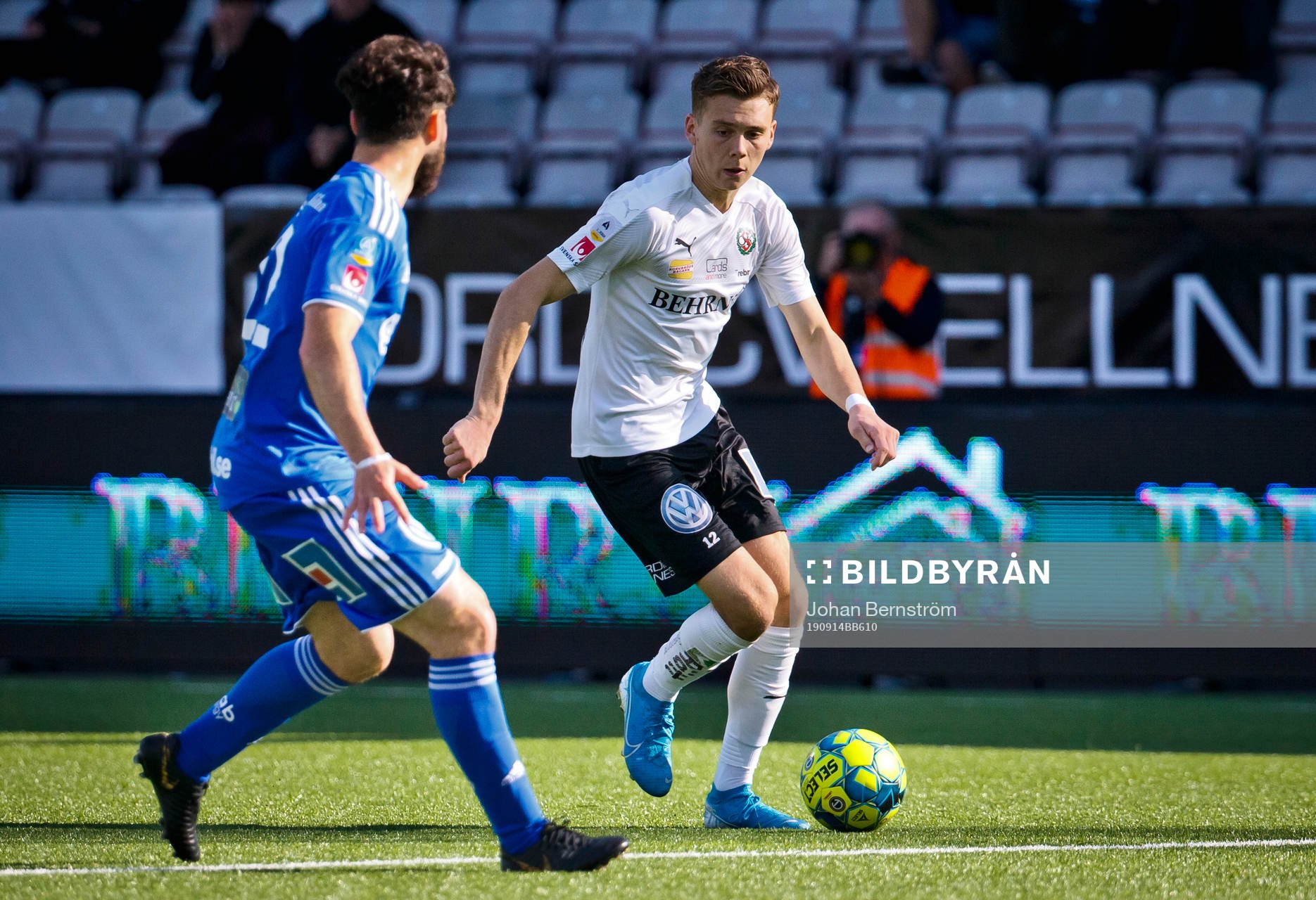 Sundsvalls Jonathan Tamimi och Örebros Jake Larsson