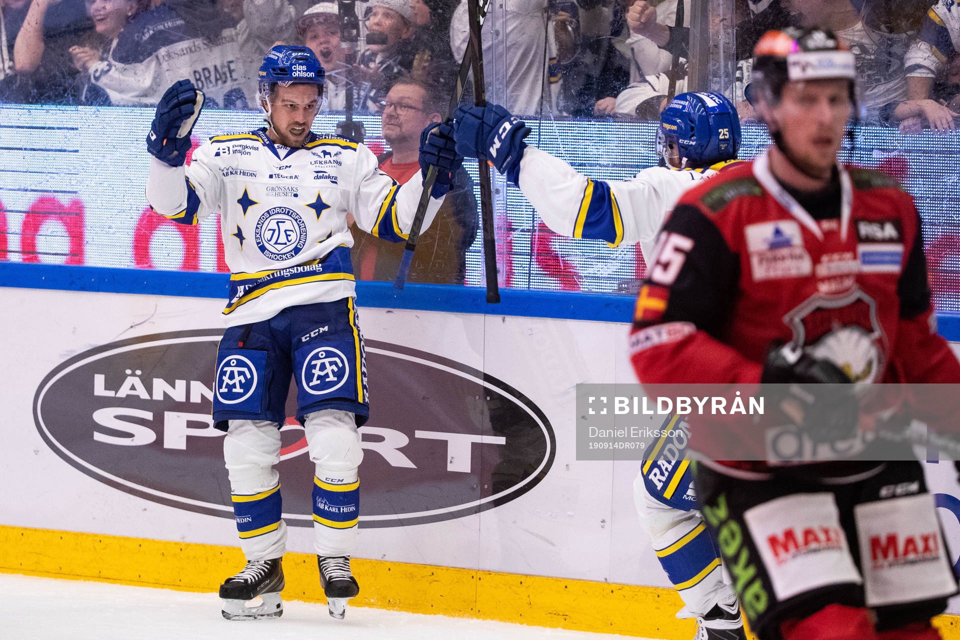 Leksands Oskar Lang jublar