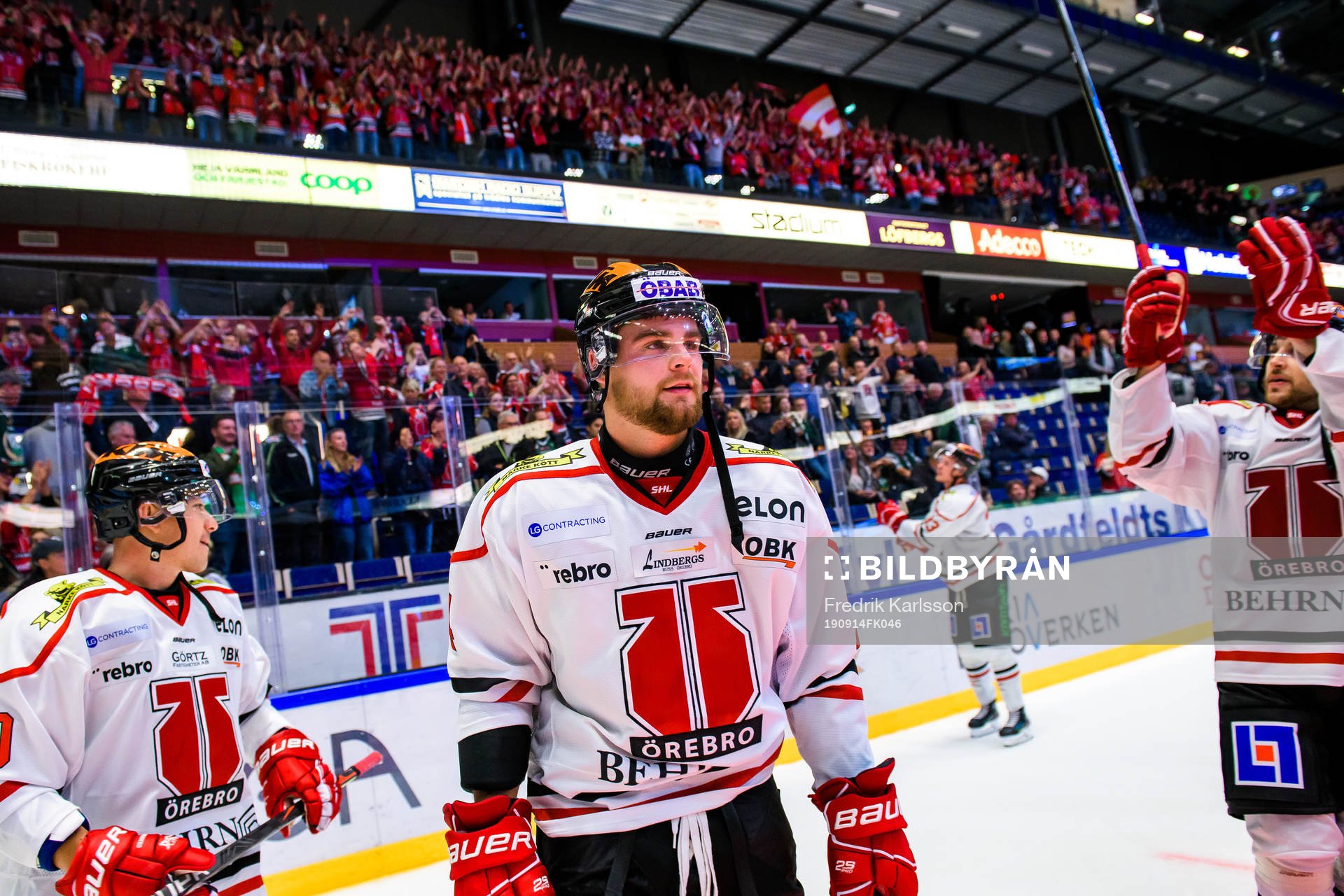 Örebros Aaron Irving jublar