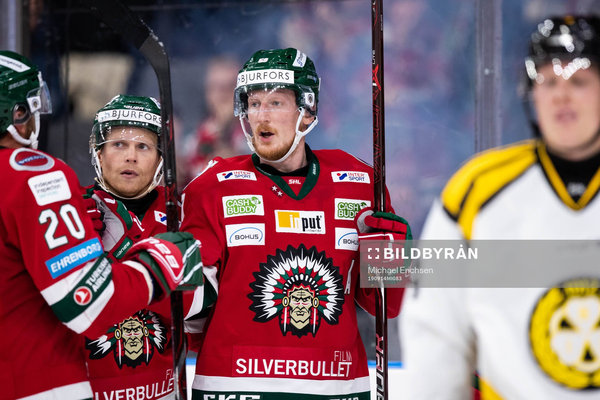 Frölundas Simon Hjalmarsson jublar