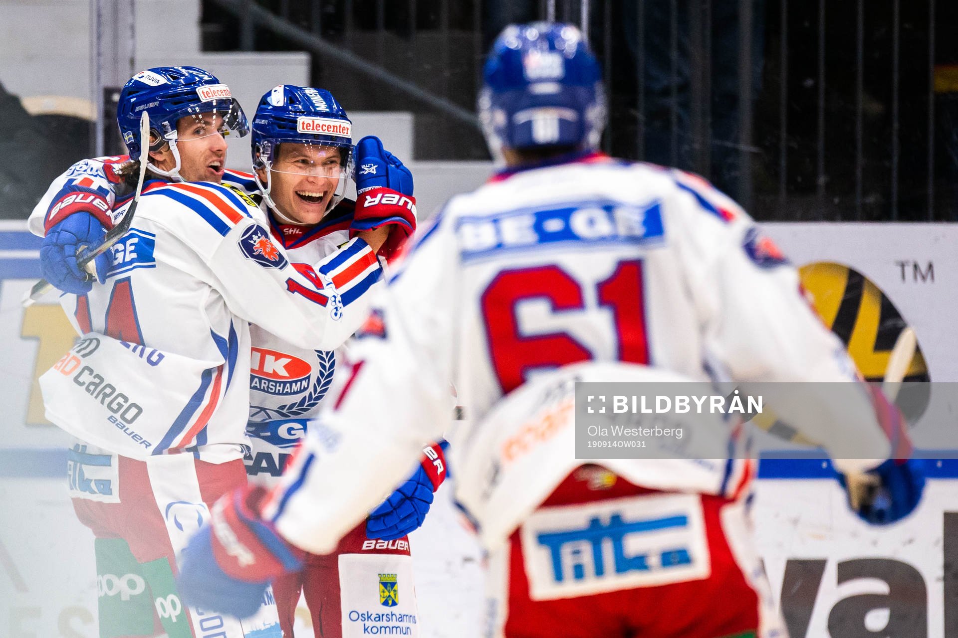 Oskarshamns Filiph Engsund och Pontus Netterberg jublar