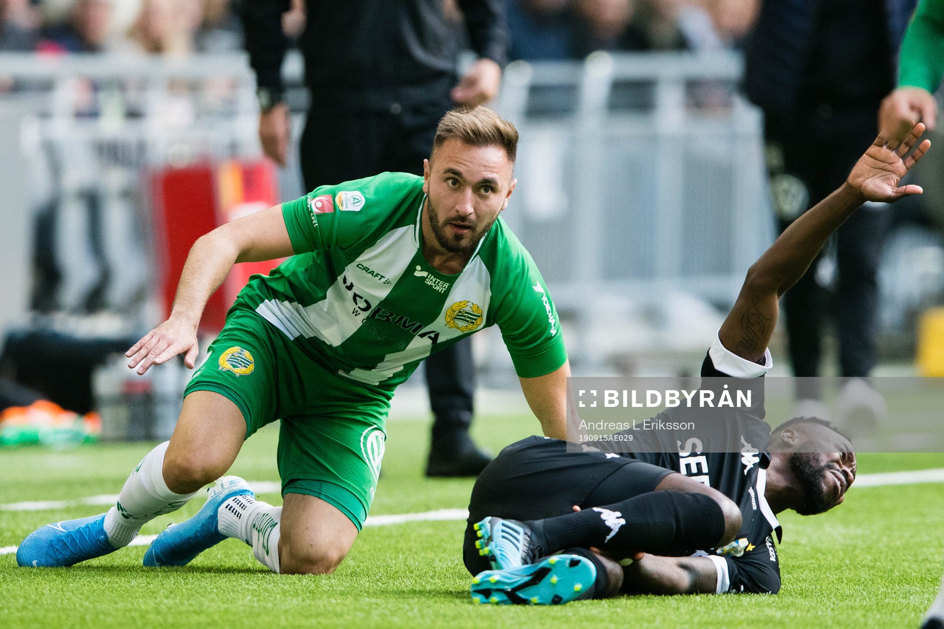 Hammarbys Muamer Tankovic och IFK Göteborgs Nzuzi Toko