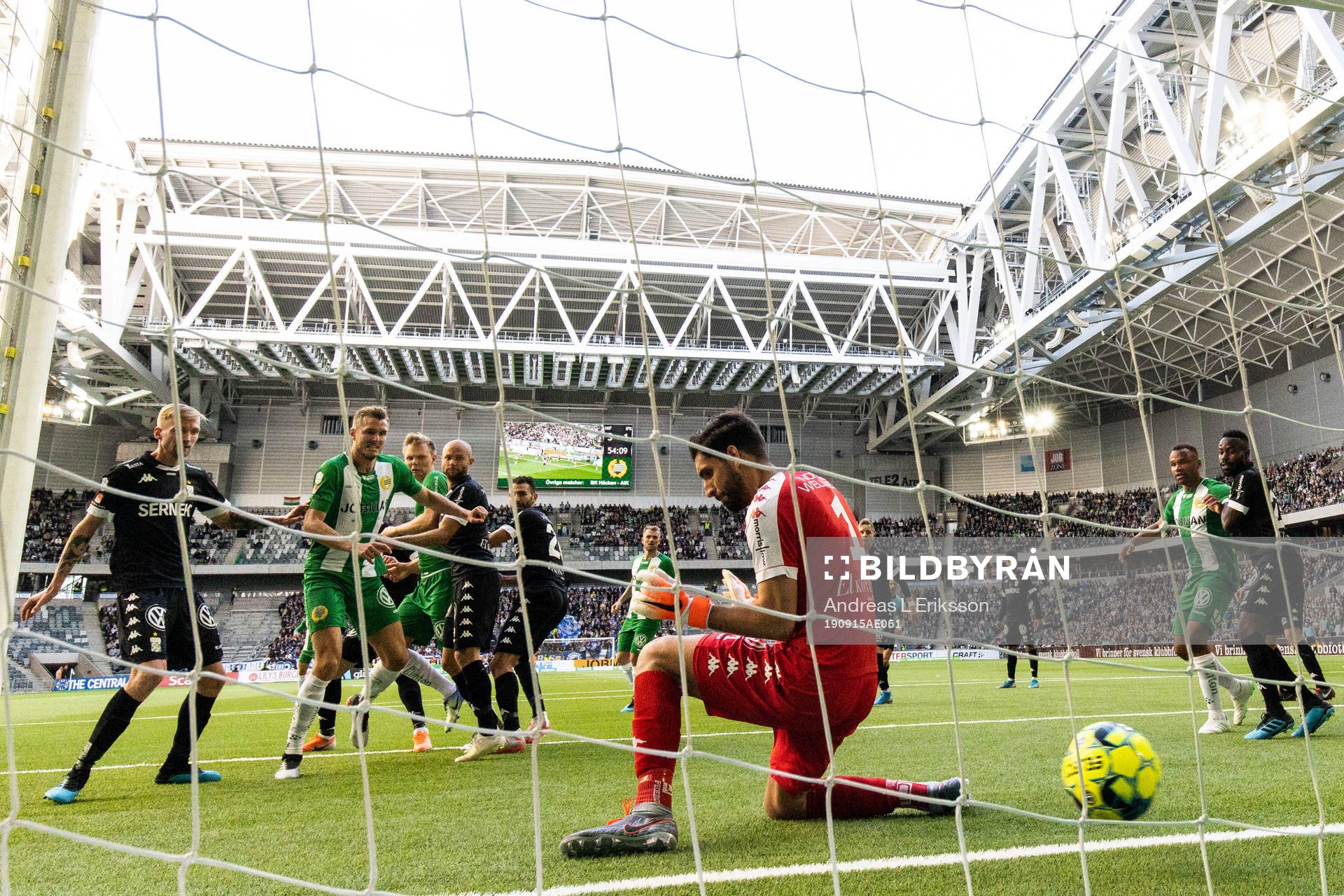 Hammarbys Richard Magyar gör 4-1 bakom IFK Göteborgs