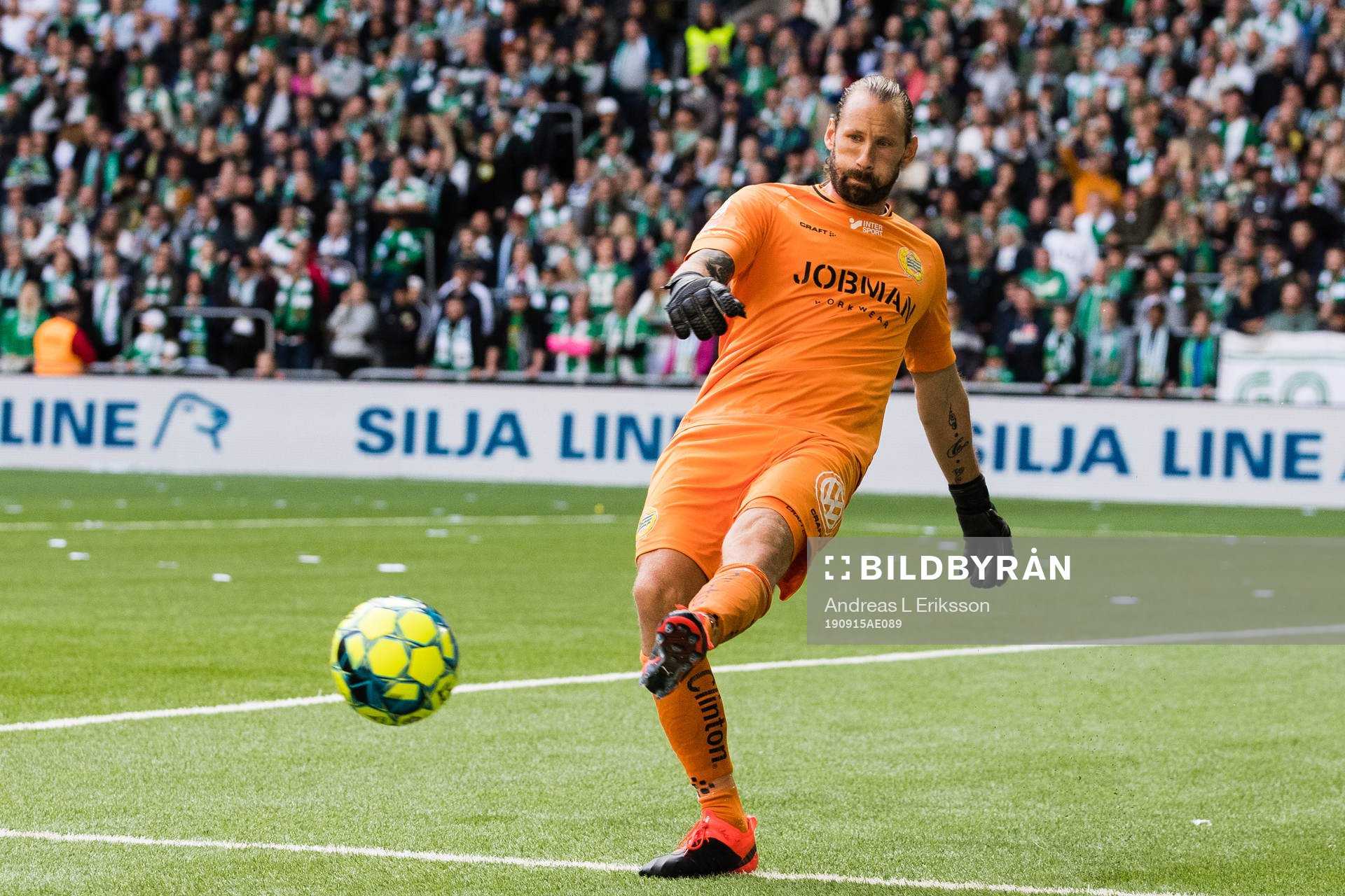 Hammarbys målvakt Johan Wiland