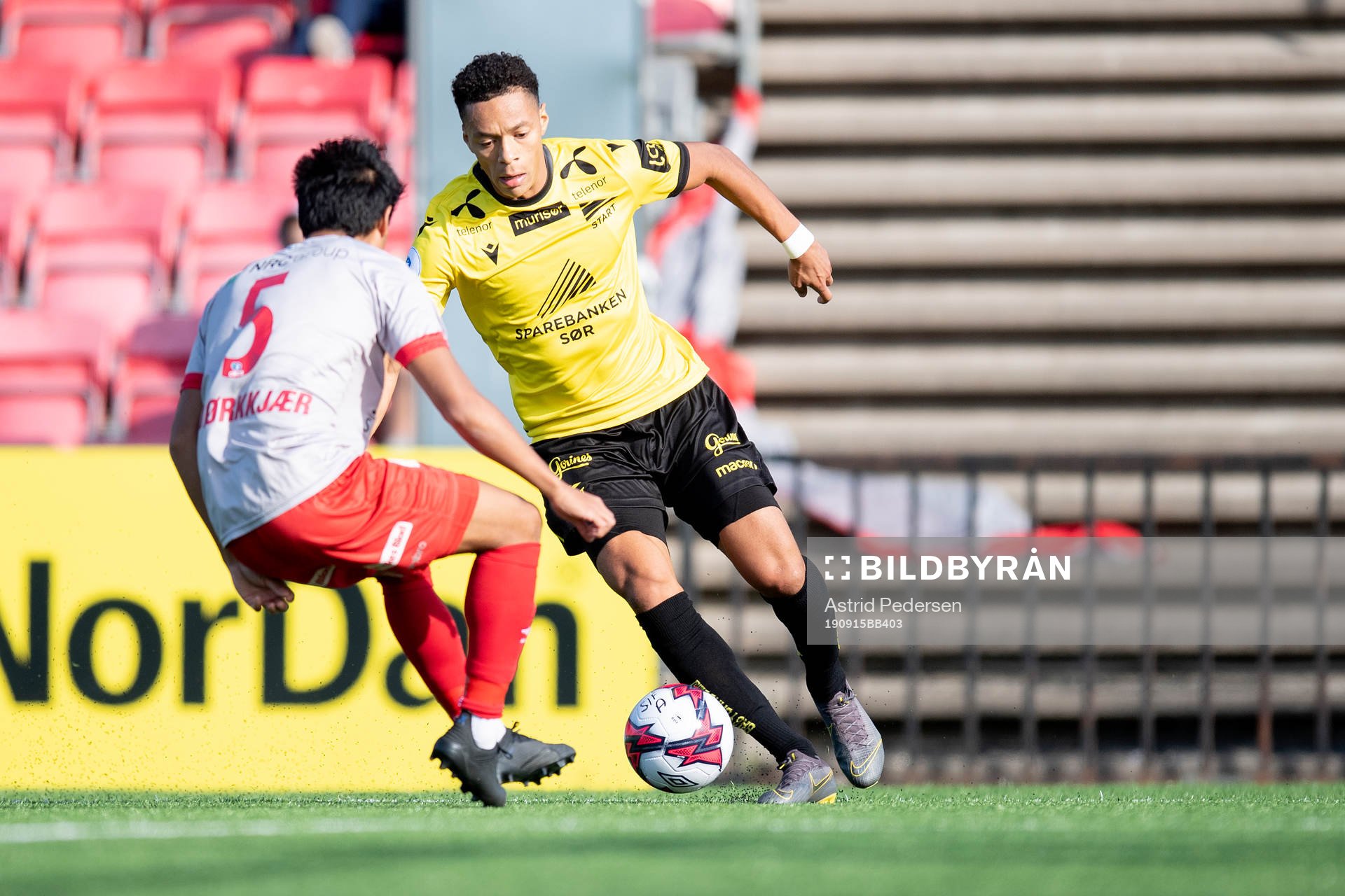 Sverre Bjørkkjær of Strømmen and Kevin Kabran of Start during the OBOS-ligaen football match between Strømmen and Start on September 15, 2019 in Strømmen.