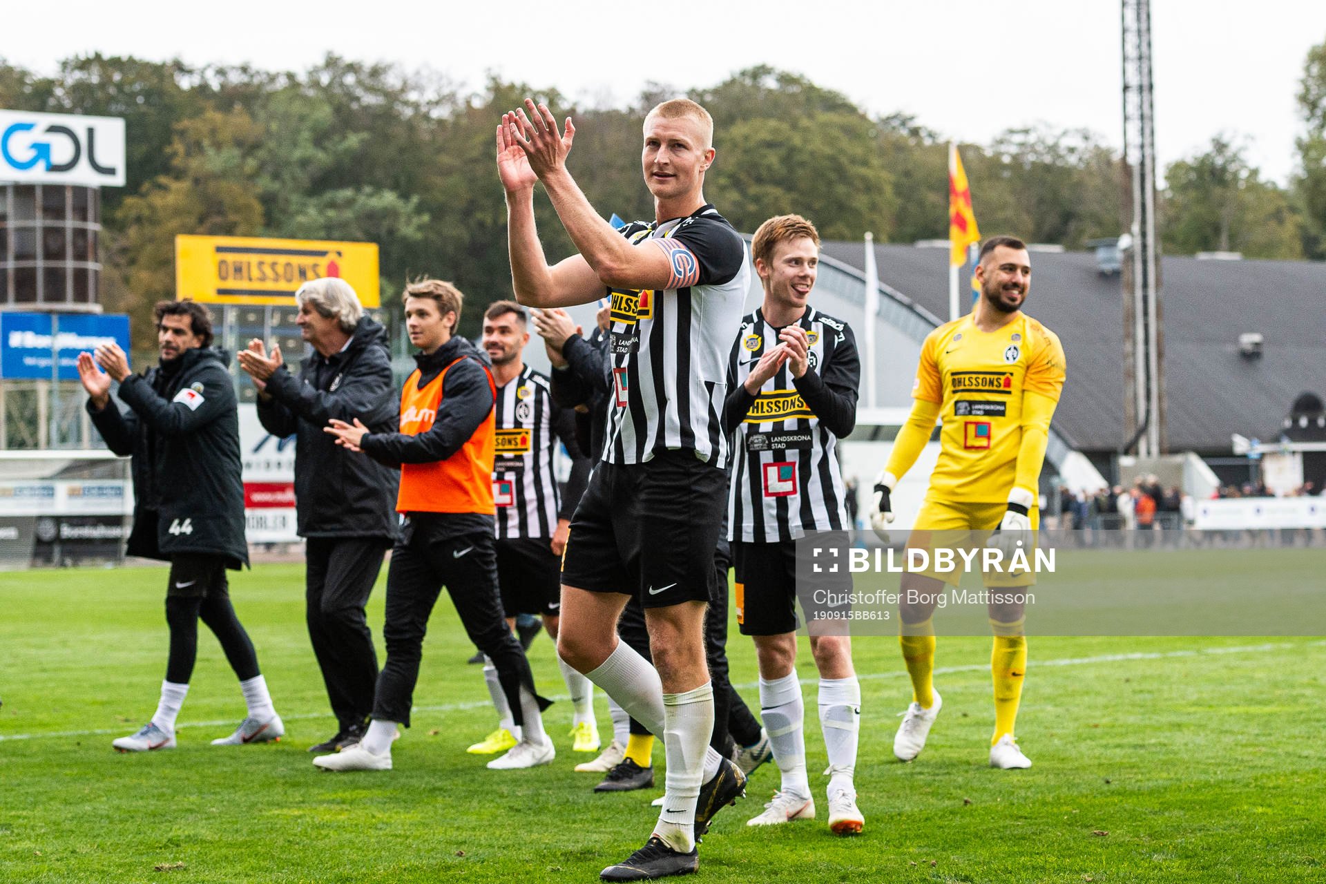 Landskronas Viktor Wihlstrand jublar efter fotbollsmatchen i Division 1 södra mellan Landskrona och Oddevold den 15 september 2019 i Landskrona.