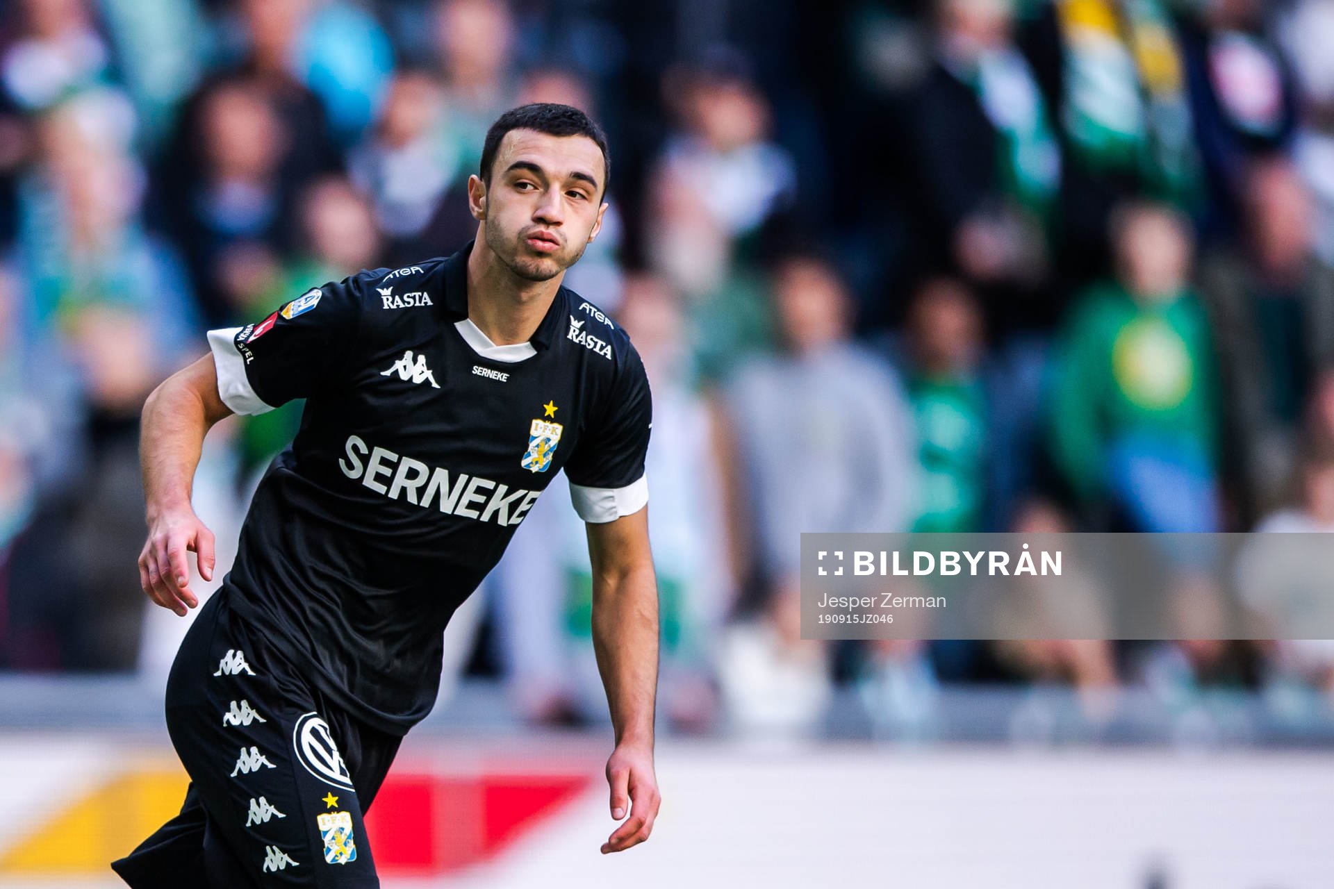 IFK Göteborgs Giorgi Kharaishvili jublar efter 4-2 under fotbollsmatchen i Allsvenskan mellan Hammarby och IFK Göteborg den 15 september 2019 i Stockholm.