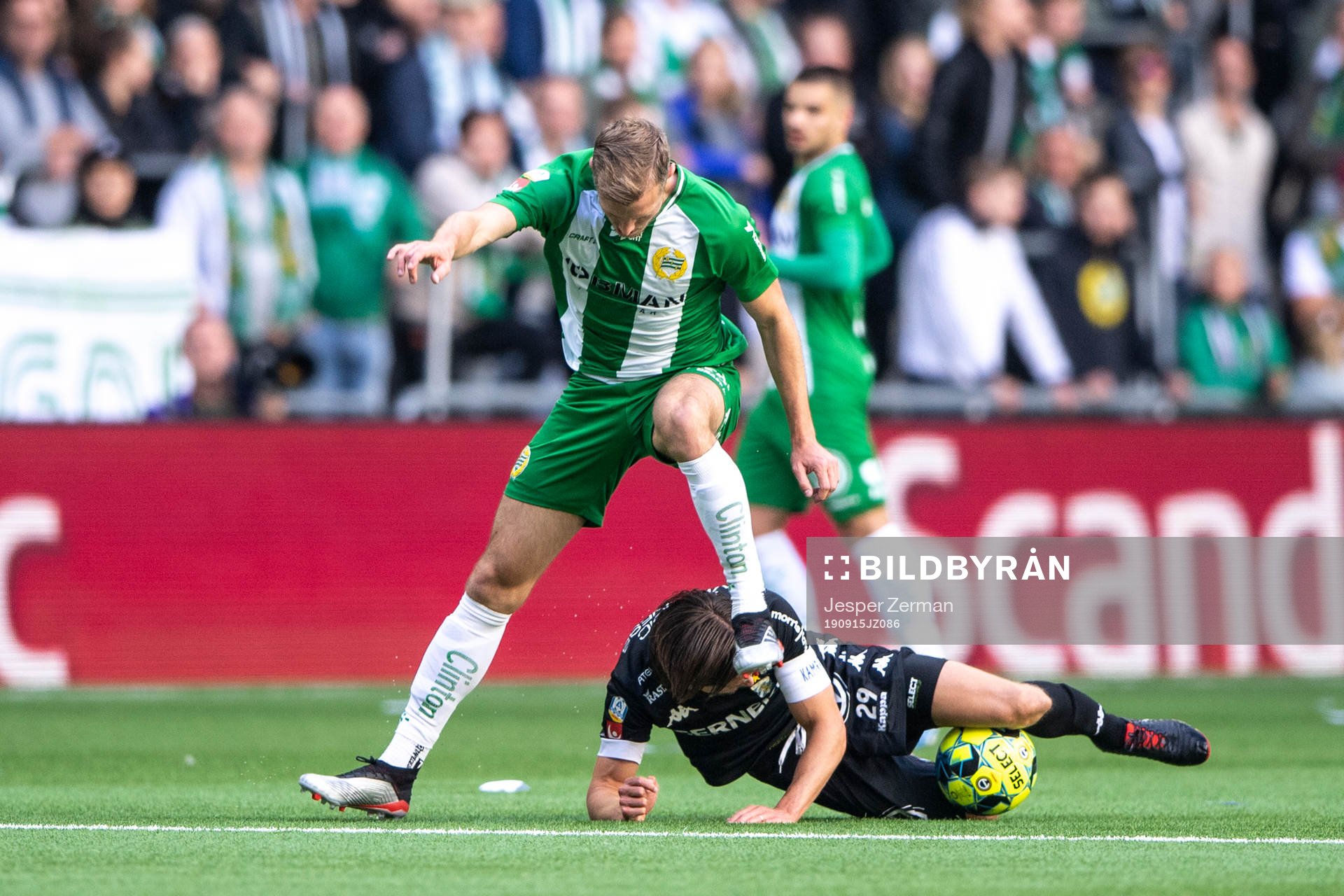 Hammarbys Richard Magyar och IFK Göteborgs Lasse Vibe