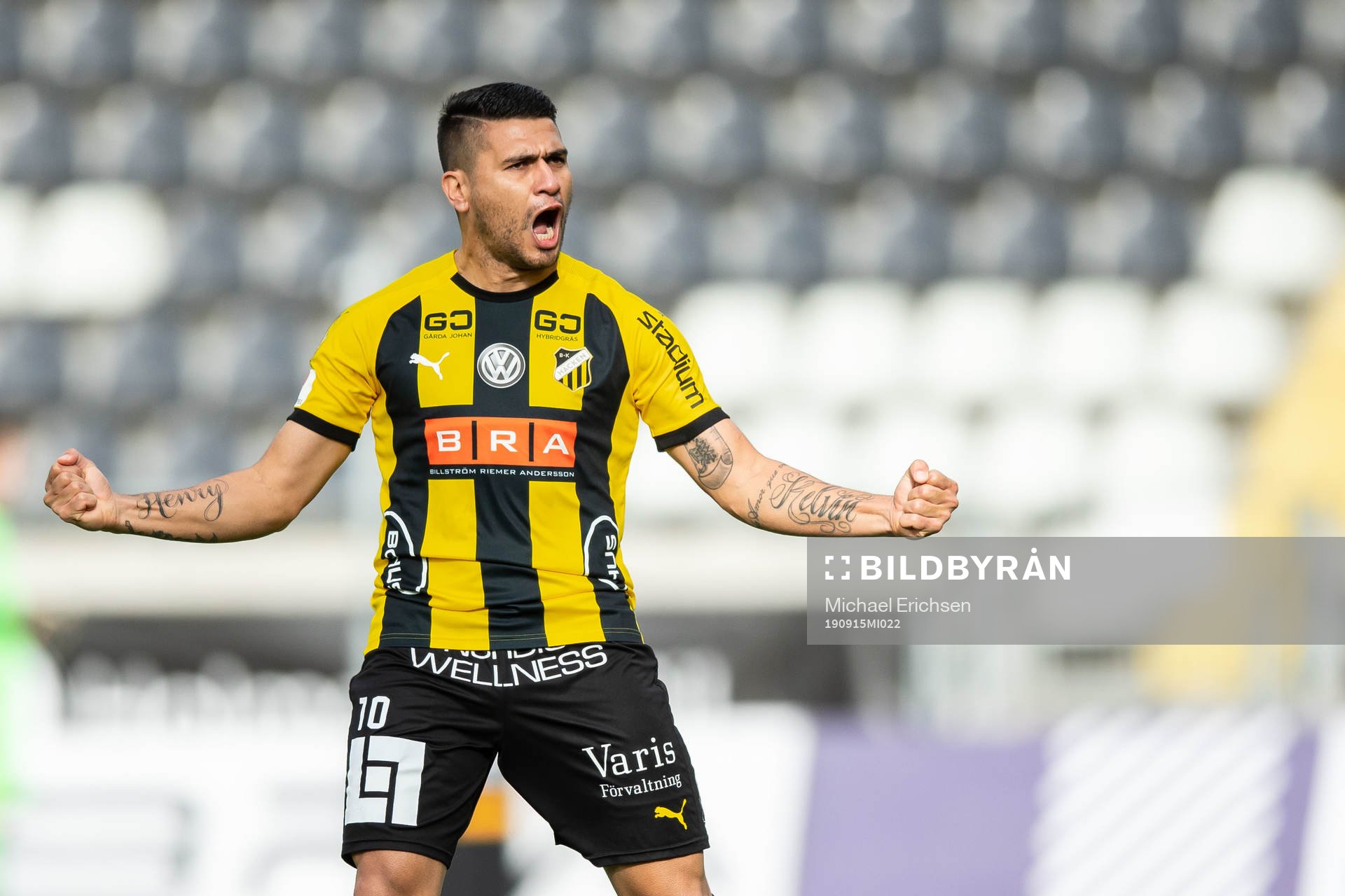 Häckens Paulinho jublar