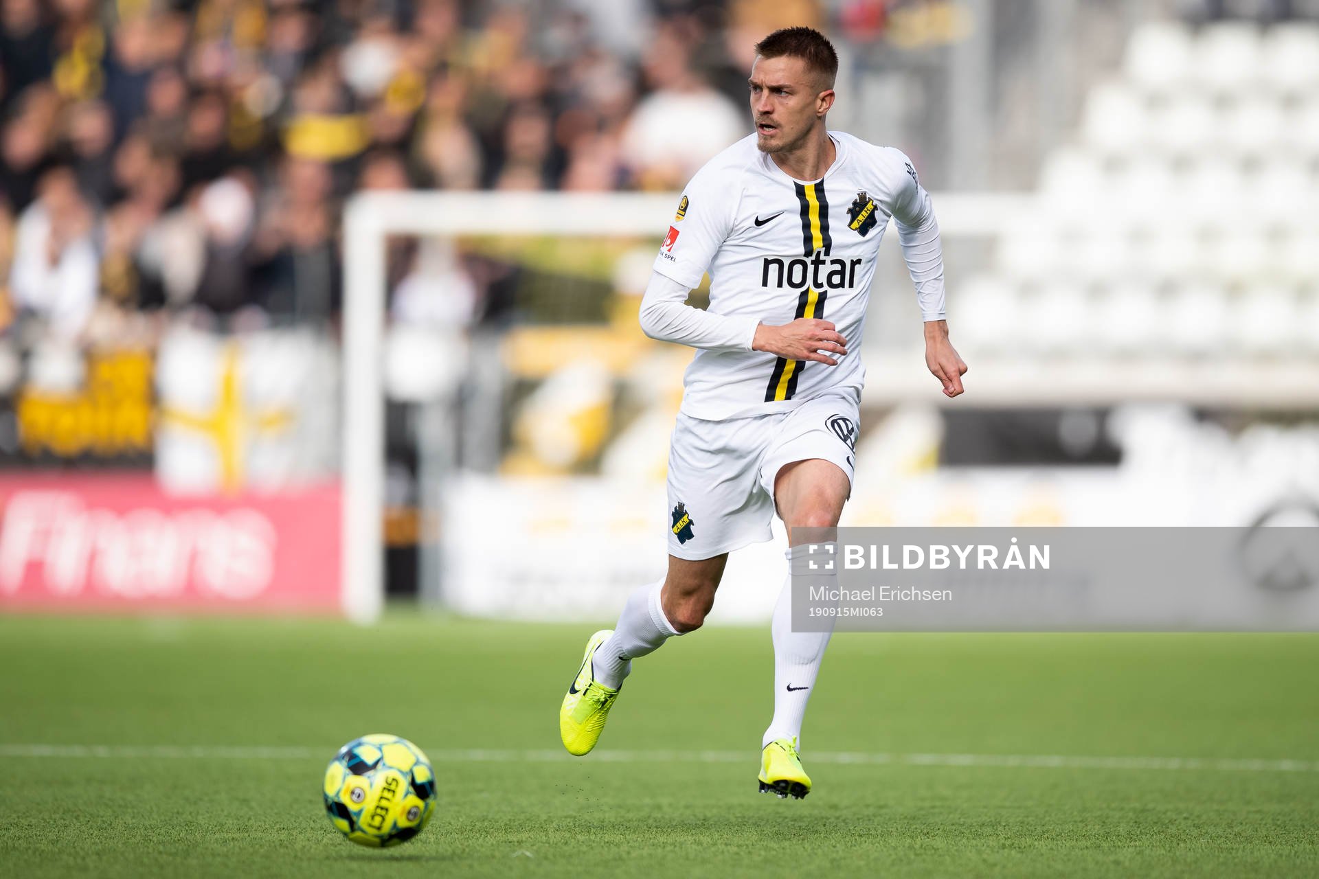 s Rasmus Lindkvist