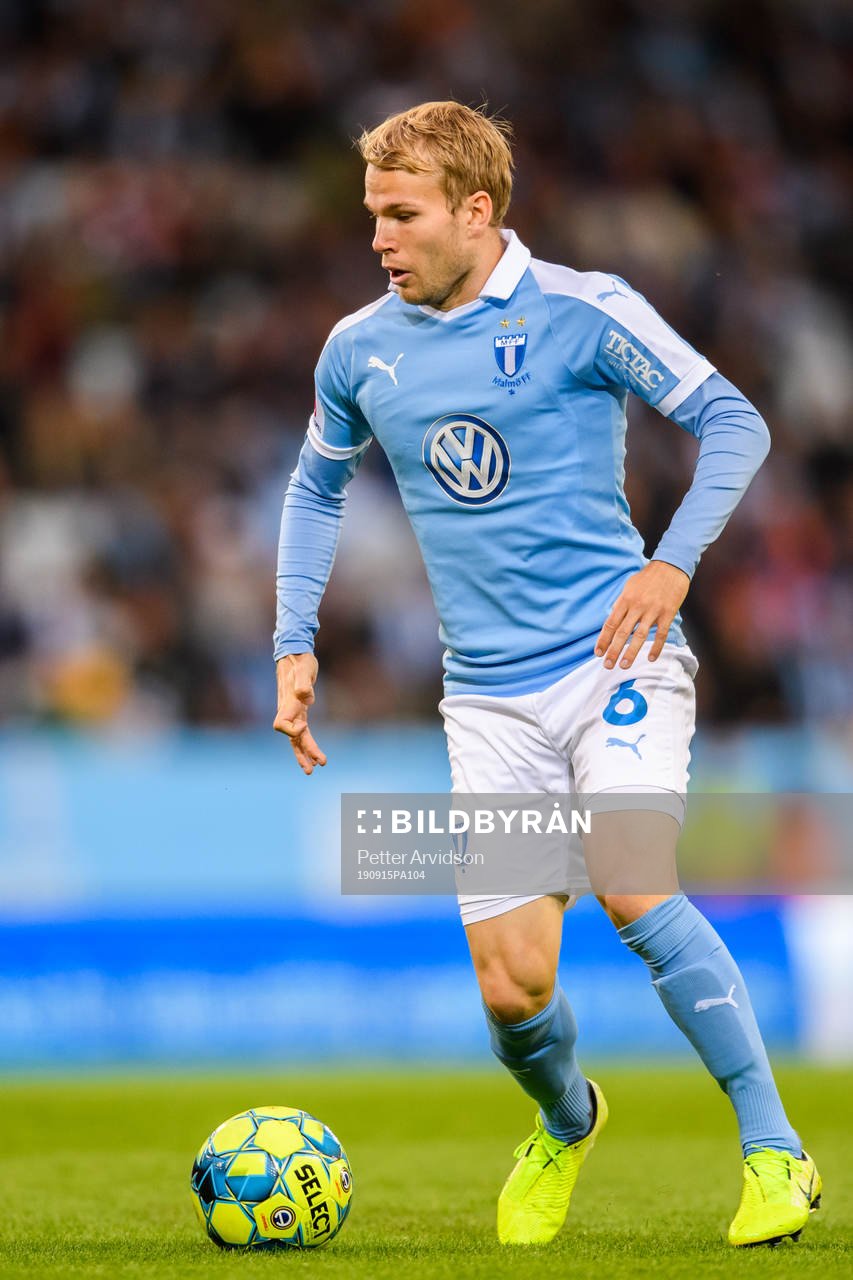 Malmö FFs Oscar Lewicki