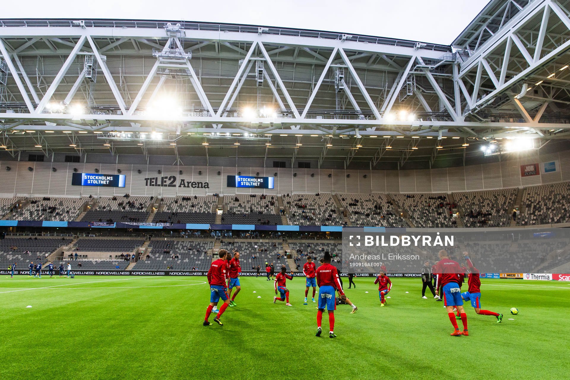 Helsingborgs spelare värmer upp