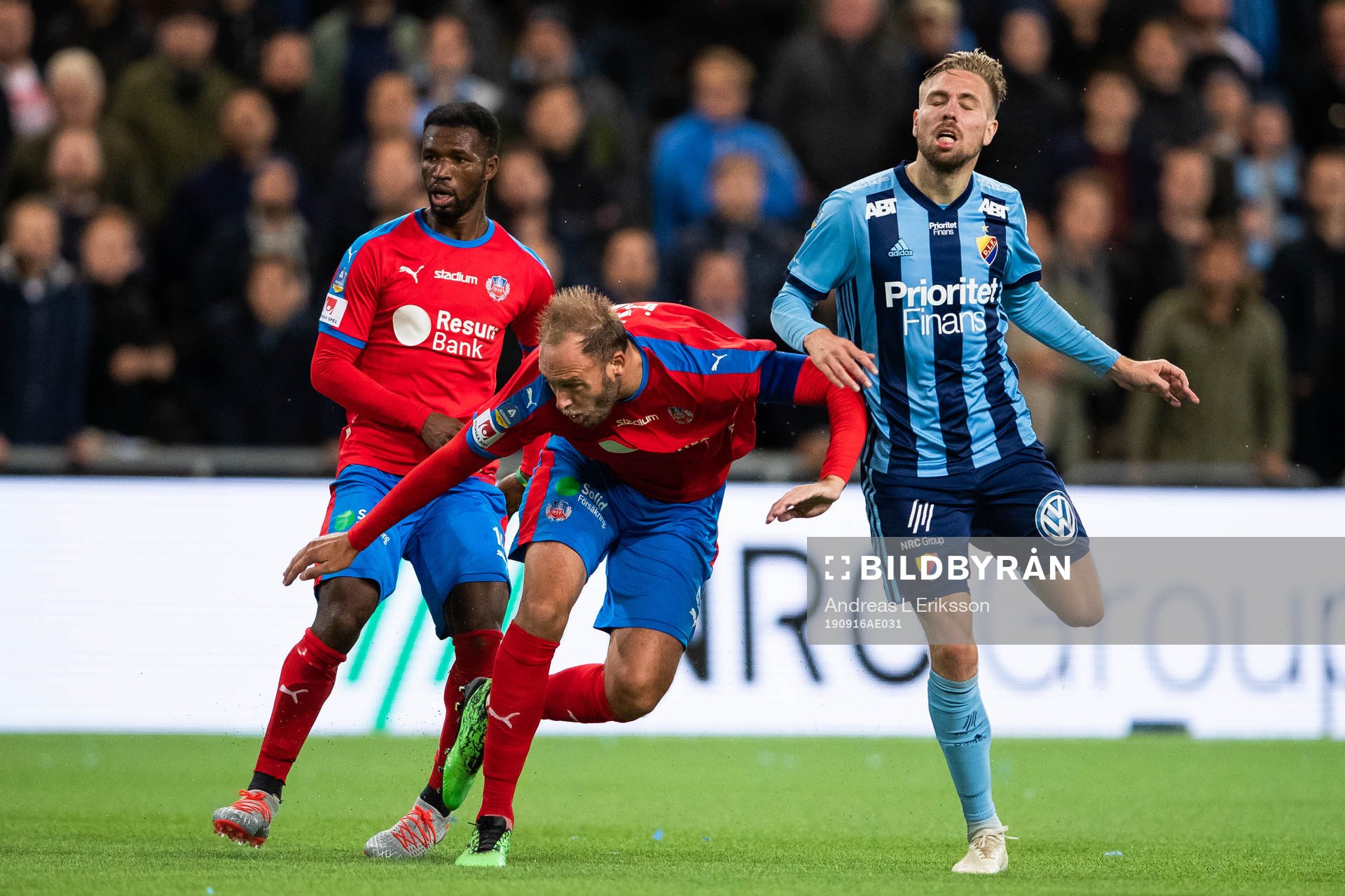 Helsingborgs Mohammed Abubakari och Andreas Granqvist med