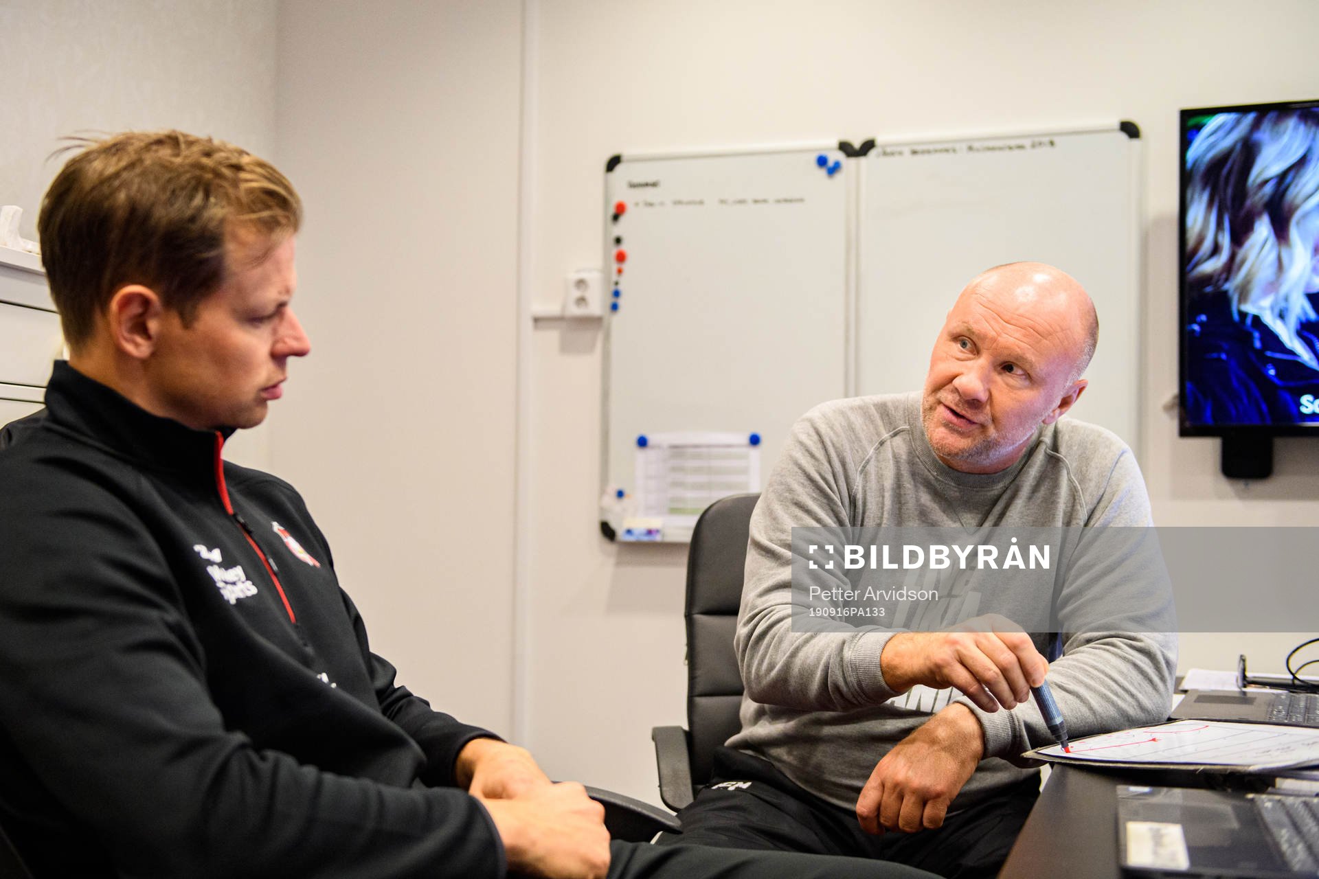 Assisterande tränare Martin Filander och tränare Peter