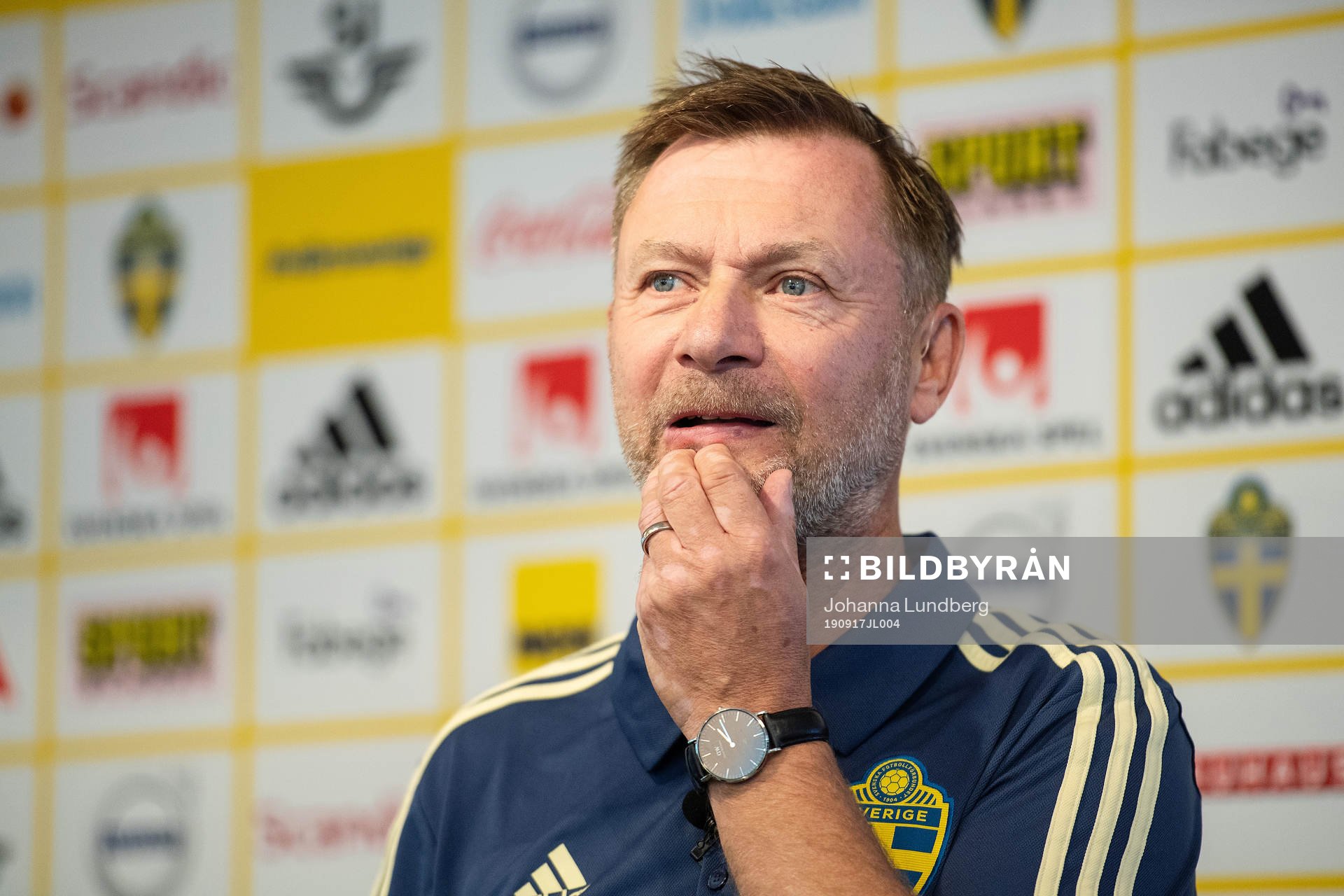 Peter Gerhardsson, förbundskapten för damlandslaget presenterar EM-kval truppen under en presskonferens anordnad av Svenska Fotbollförbundet den 17 september 2019 i Stockholm.