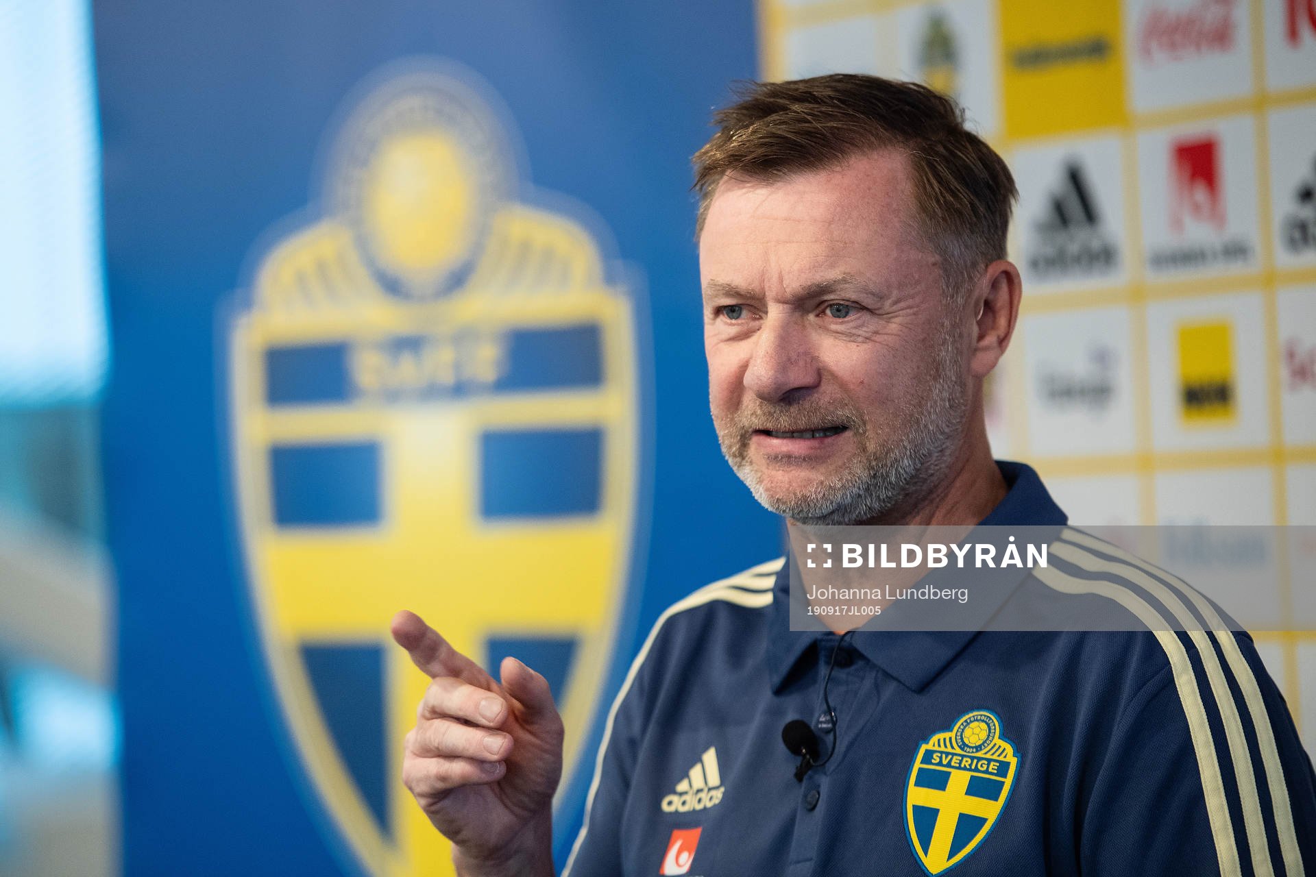 Peter Gerhardsson, förbundskapten för damlandslaget presenterar EM-kval truppen under en presskonferens anordnad av Svenska Fotbollförbundet den 17 september 2019 i Stockholm.