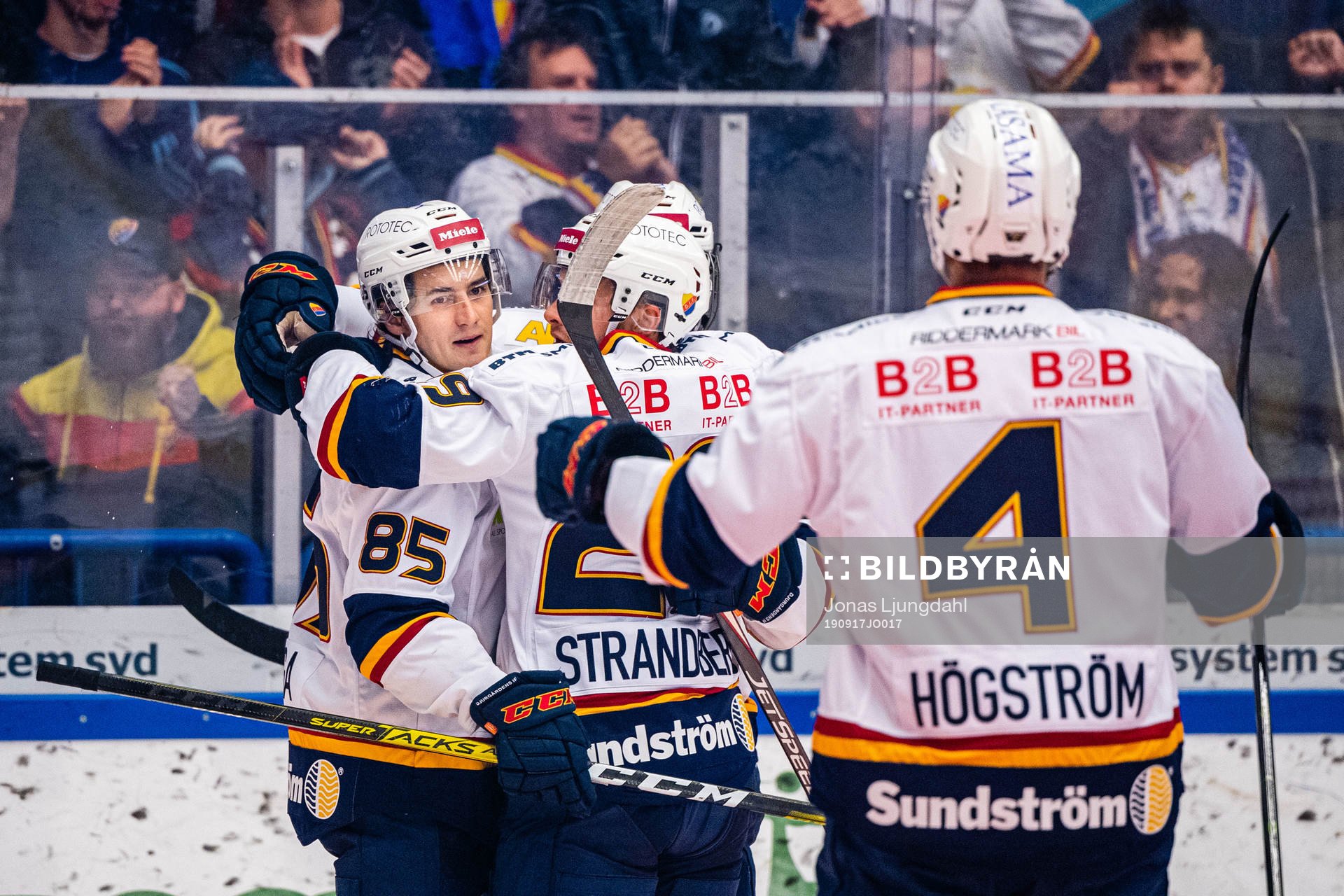 Djurgårdens Michael Haga jublar