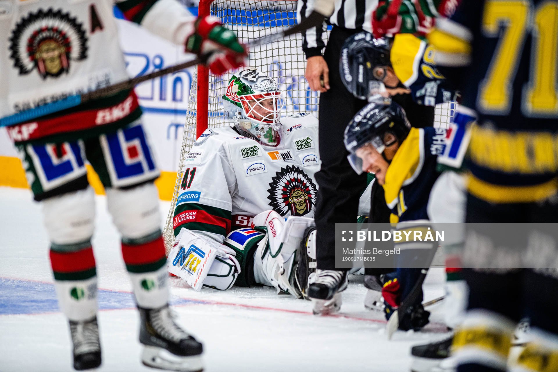 Frölundas målvakt Niklas Rubin deppar