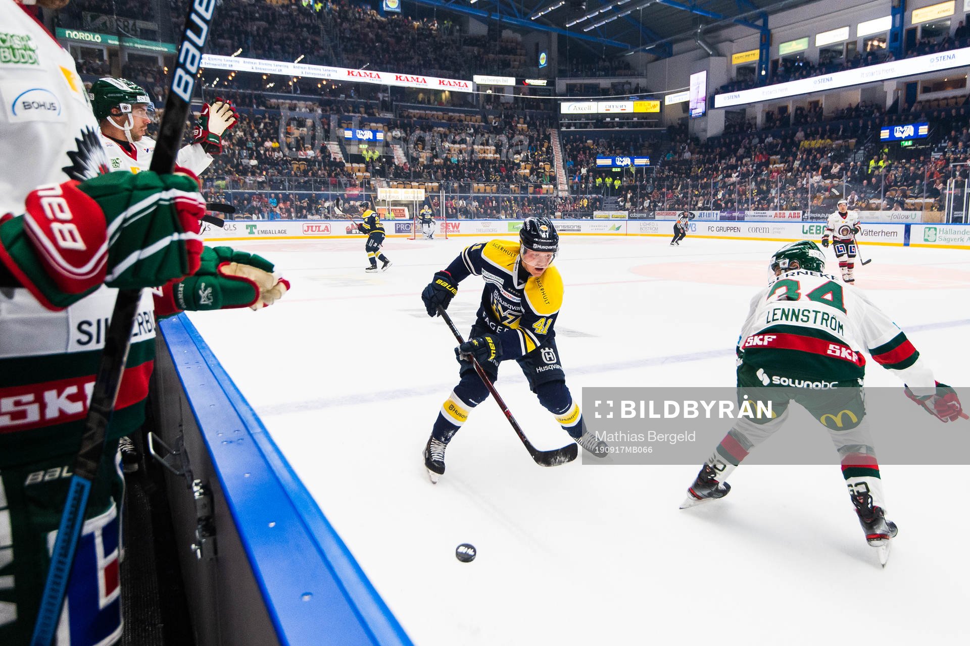 s Johan Johnsson och Frölundas Theodor Lennström