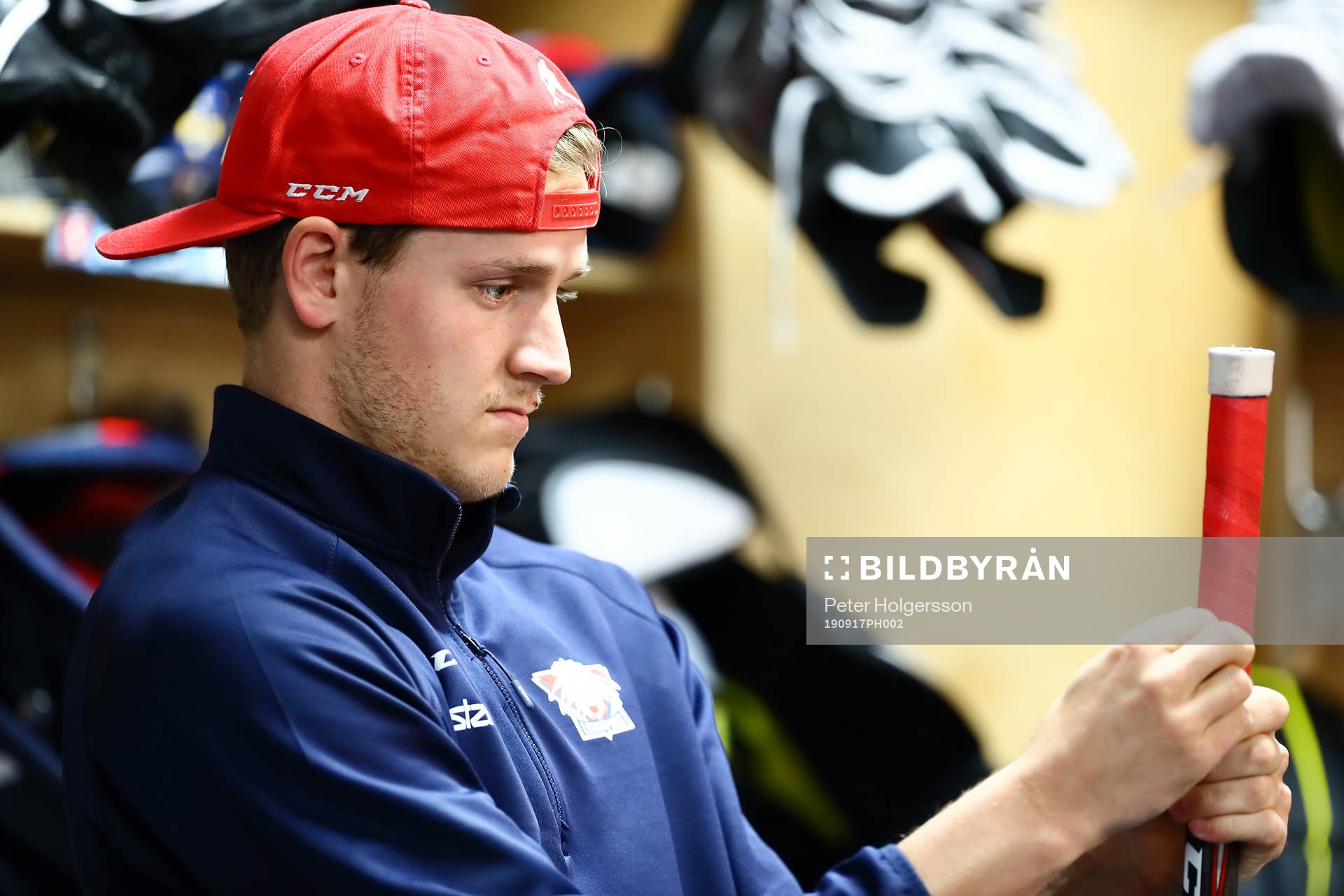 Linköpings Henrik Törnqvist  ishockeymatchen i SHL mellan