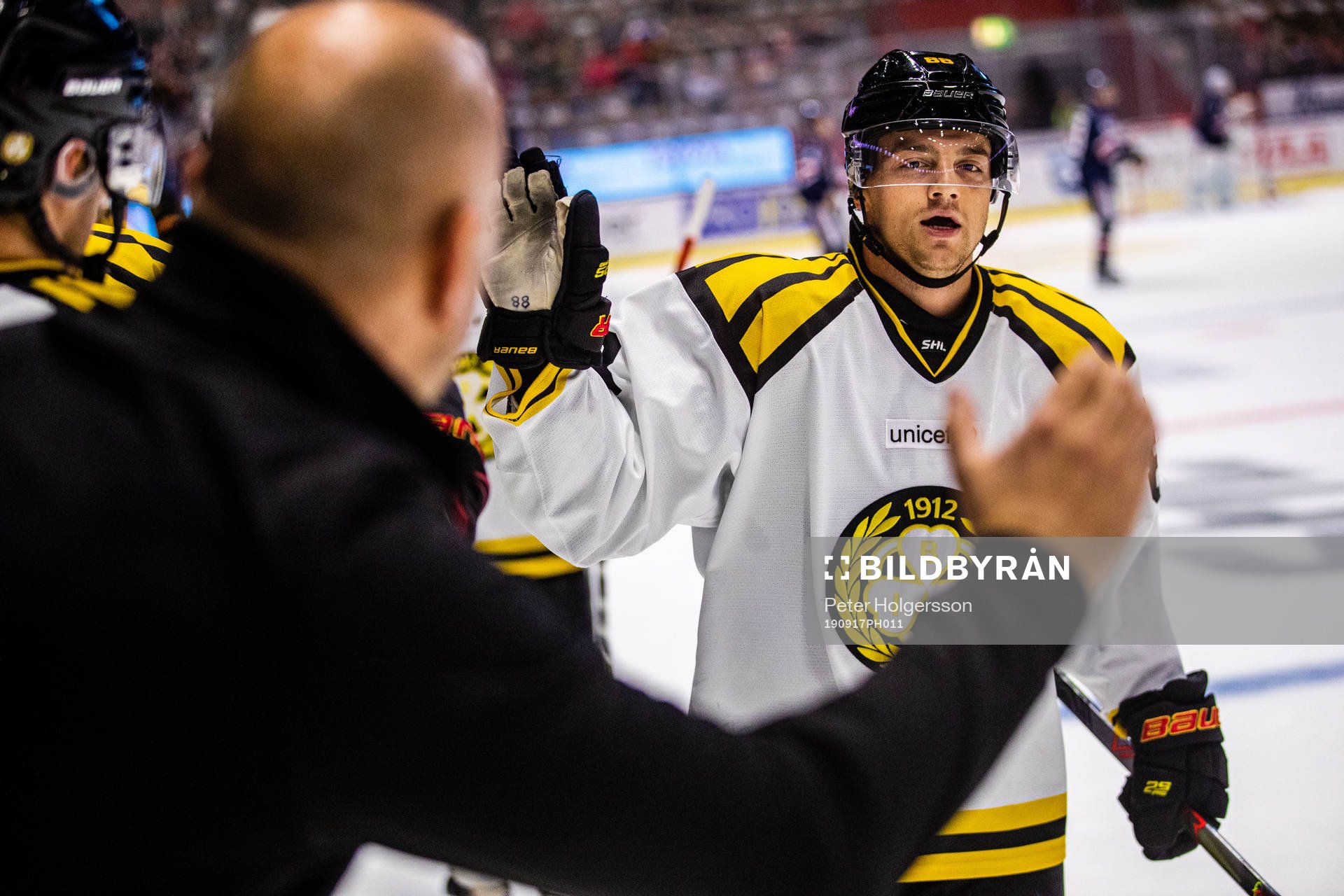 Brynäs Jaedon Descheneau jublar