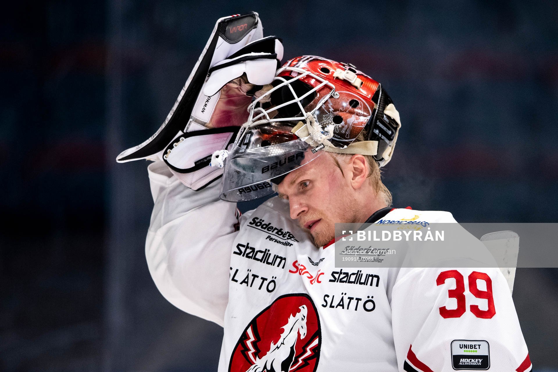 Vita Hästens målvakt Viktor Kokman