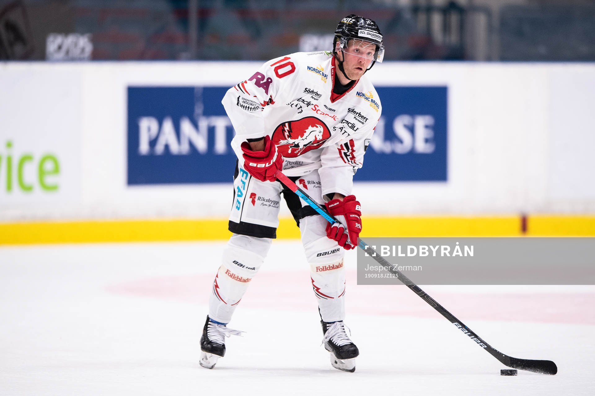 Vita Hästens Jesper Samuelsson